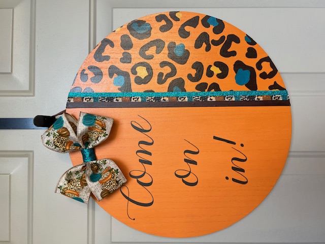Fall/Thanksgiving Leopard Print Welcome Door Sign