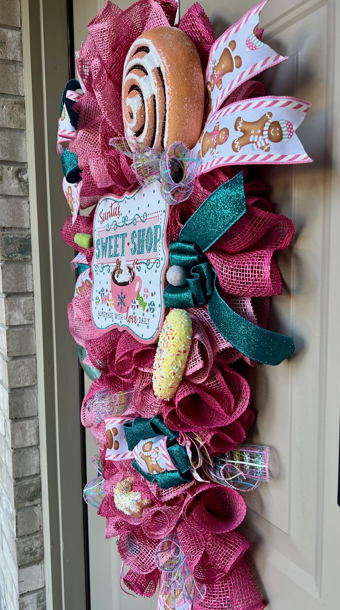 Santa’s Sweet Shop Christmas Swag