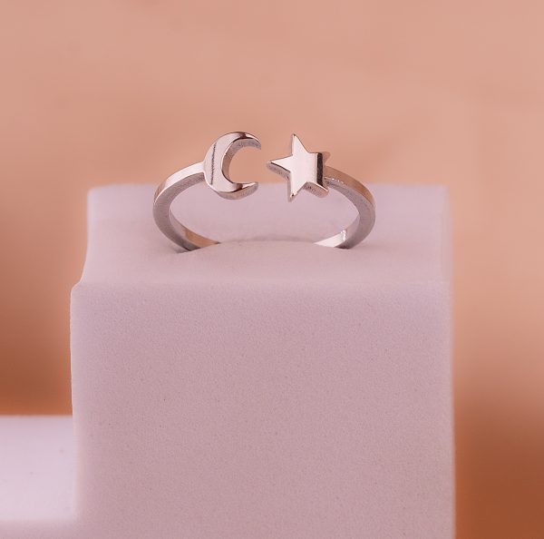 ANILLO LUNA ESTRELLA PLATEADO 