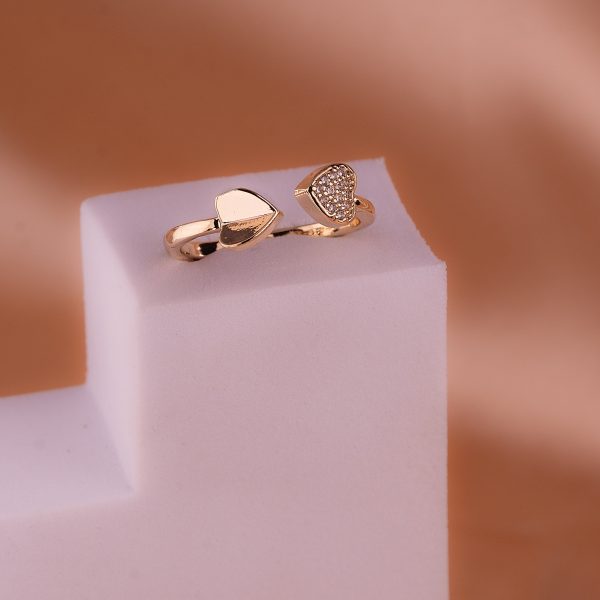 ANILLO DOBLE CORAZÓN DORADO