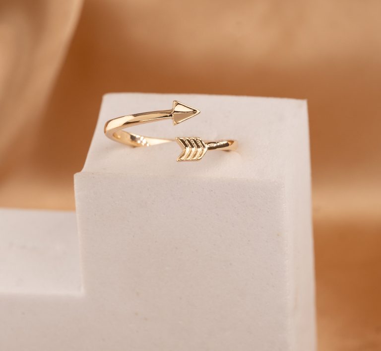 ANILLO FLECHA DORADO
