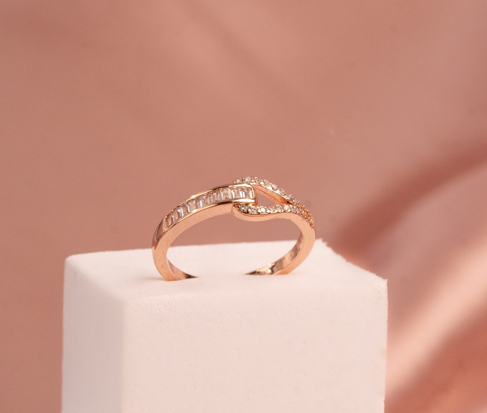 ANILLO RENATA 