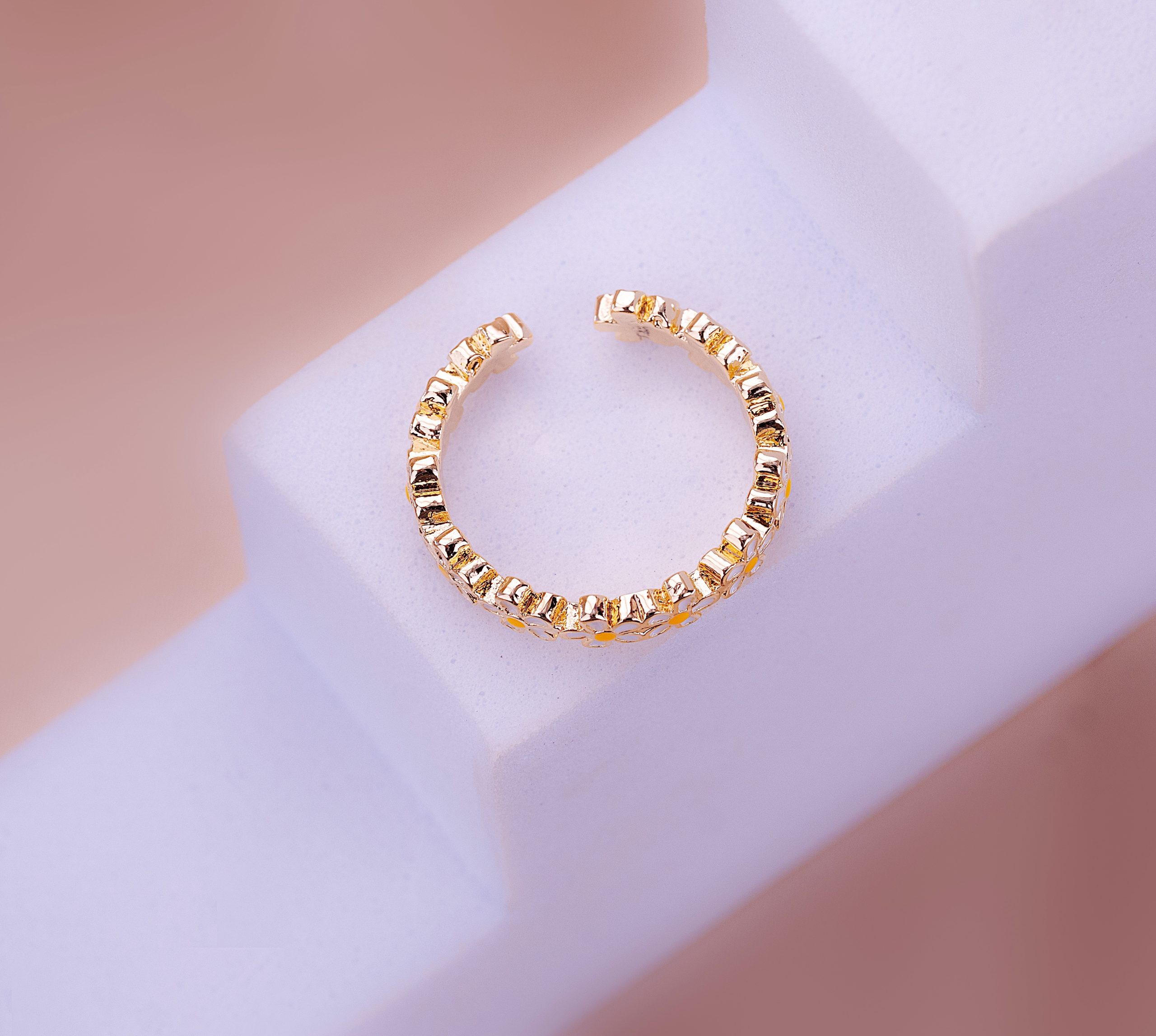 ANILLO MARGARITAS DORADO