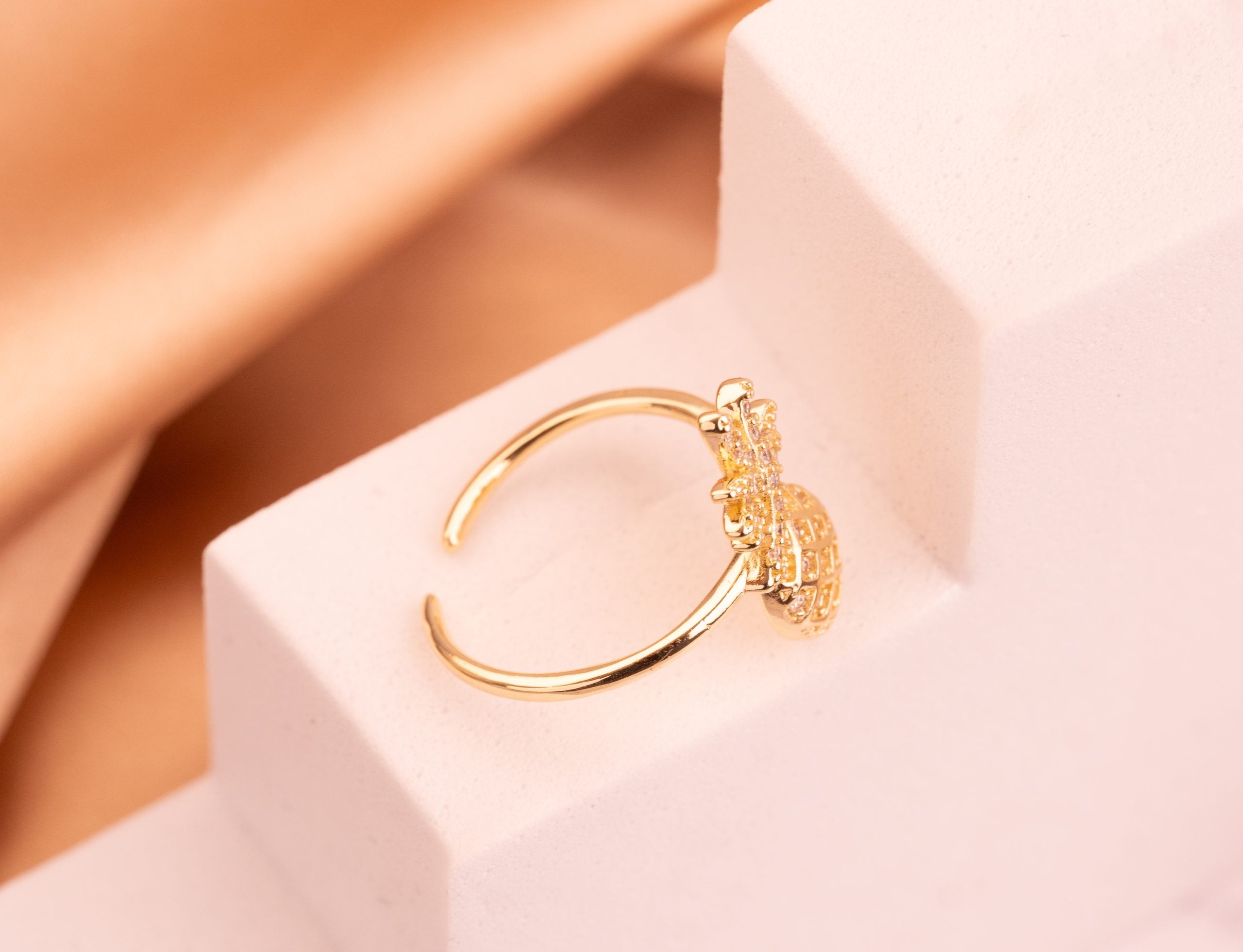 ANILLO PIÑA DORADO  