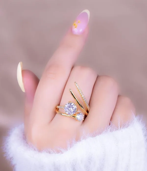 Anillo Aurum Dorado "Doble Brillo"