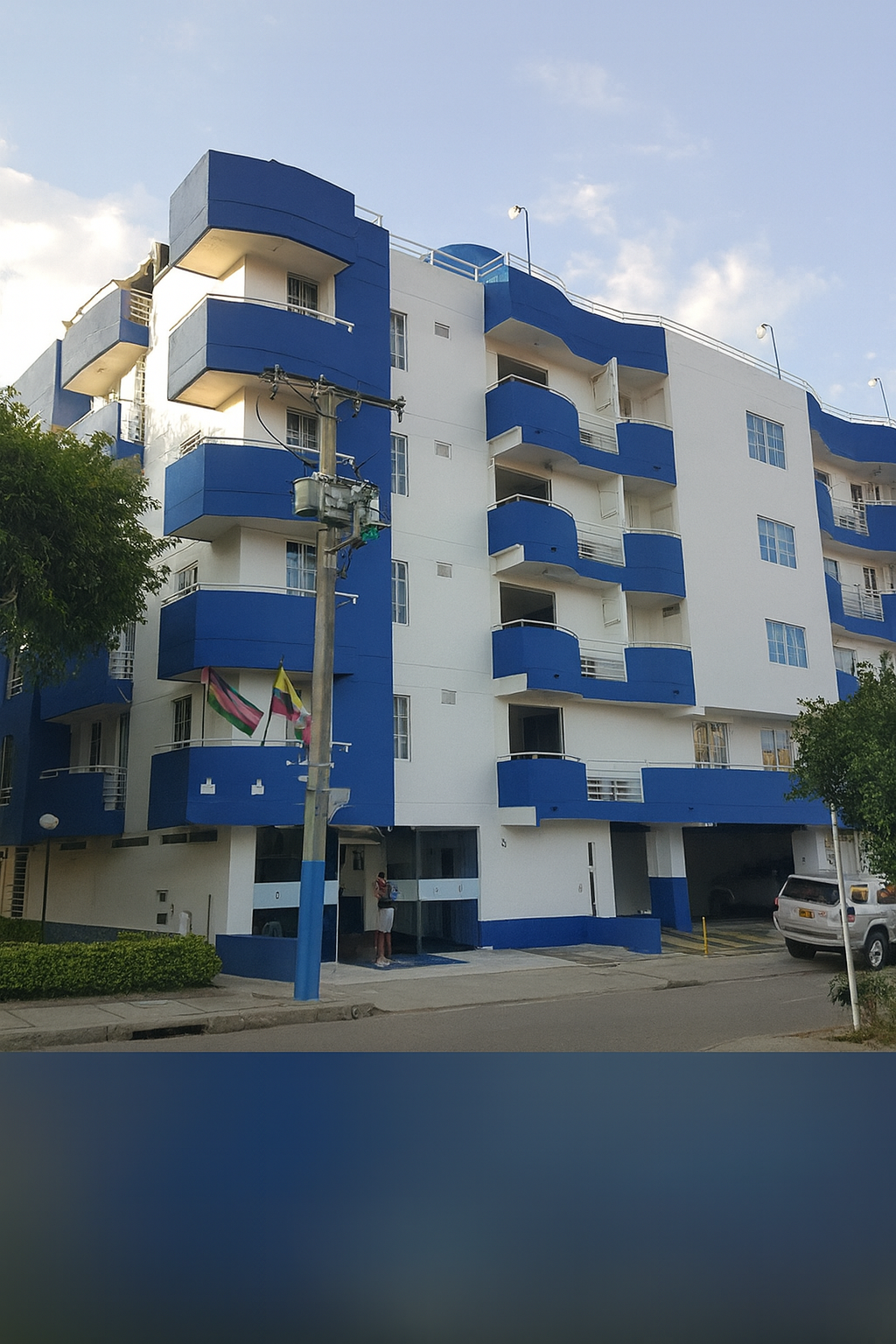 HOTEL JARDINES DEL CANEY Cada habitación cuenta con su propia tarifa, características y servicios. Por favor revisa la imagen y la descripción correspondiente a cada una antes de reservar. Los precios son por persona (o por habitación, según aplique.