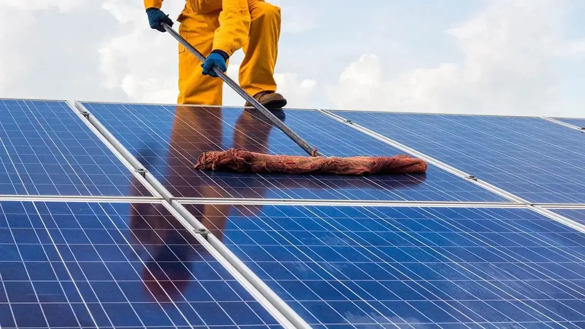 Solar Cleaning