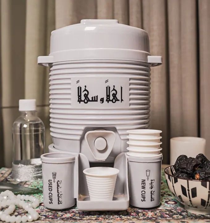 ZAMZAM COOLER 2 LITRES PLASTIC BODY HANDY COOLER TRAVEL COOLER