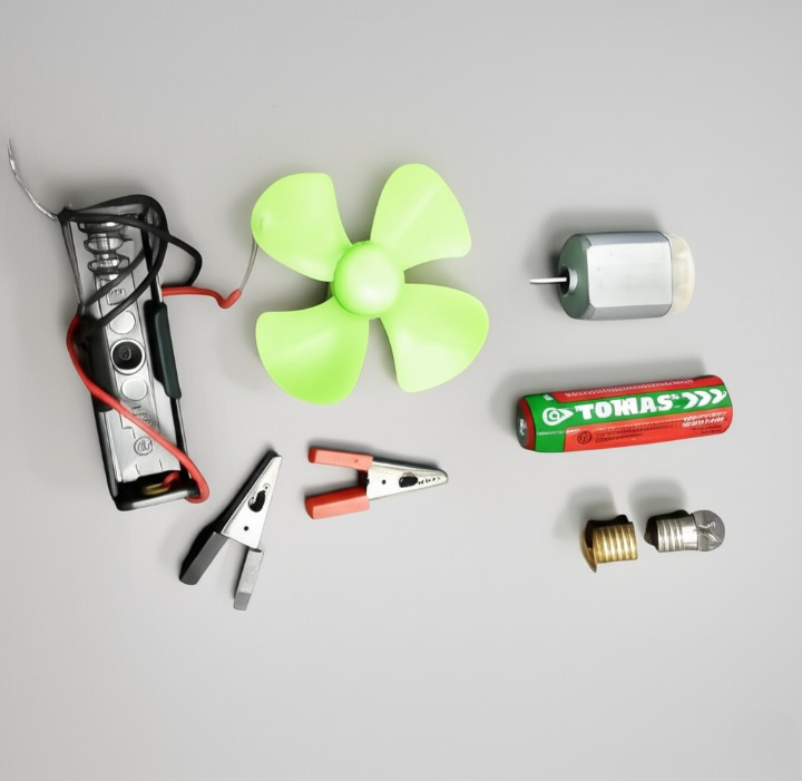 Bulb And Fan Electric Science Experiment Kit For Kids And Adults – (Random Color)