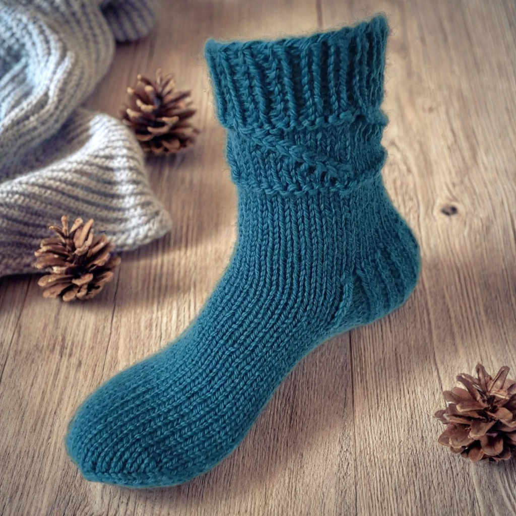 Hand Knit Women Wool Socks Dana Blue Turquoise
