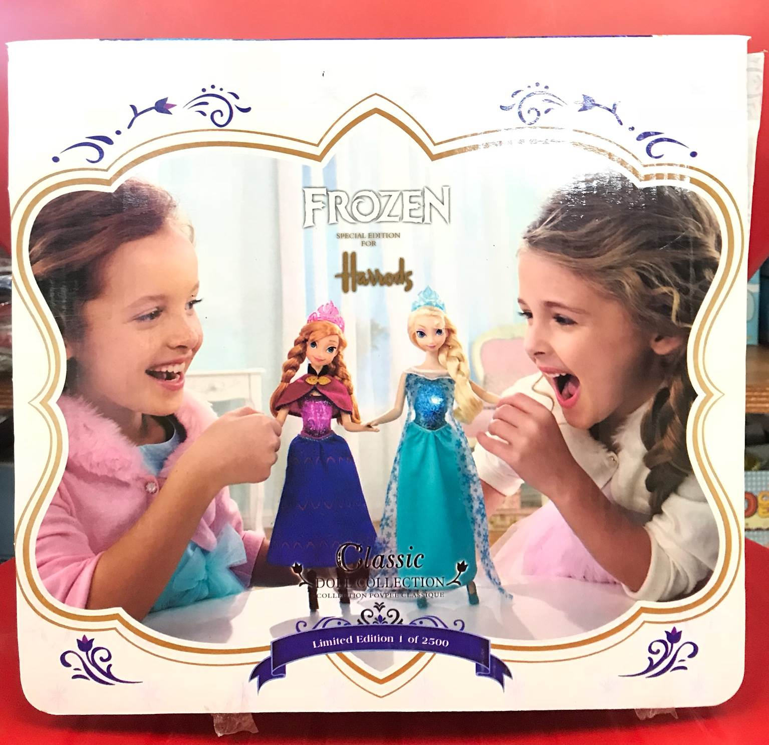 ตุ๊กตาอันนา เอลซ่า จากเรื่อง Frozen