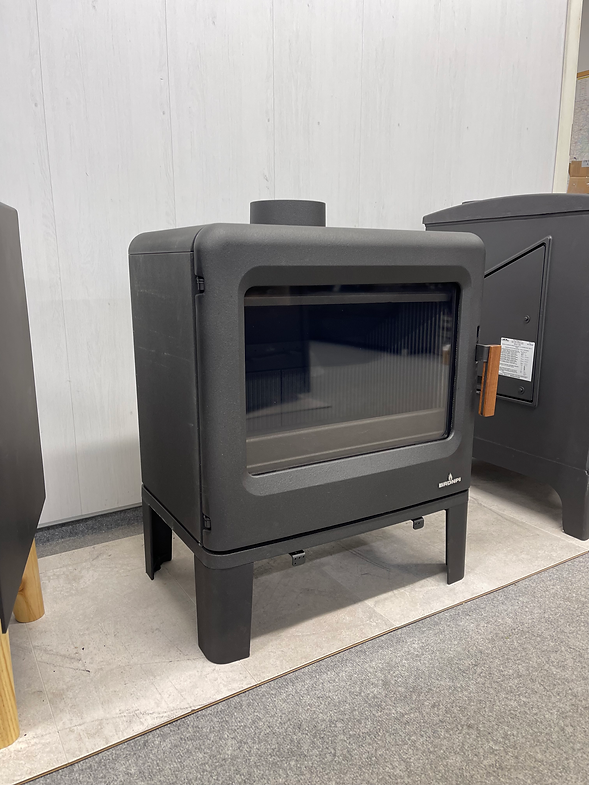 Malkinė ketaus krosnelė Bronpi Karen 10 kW *