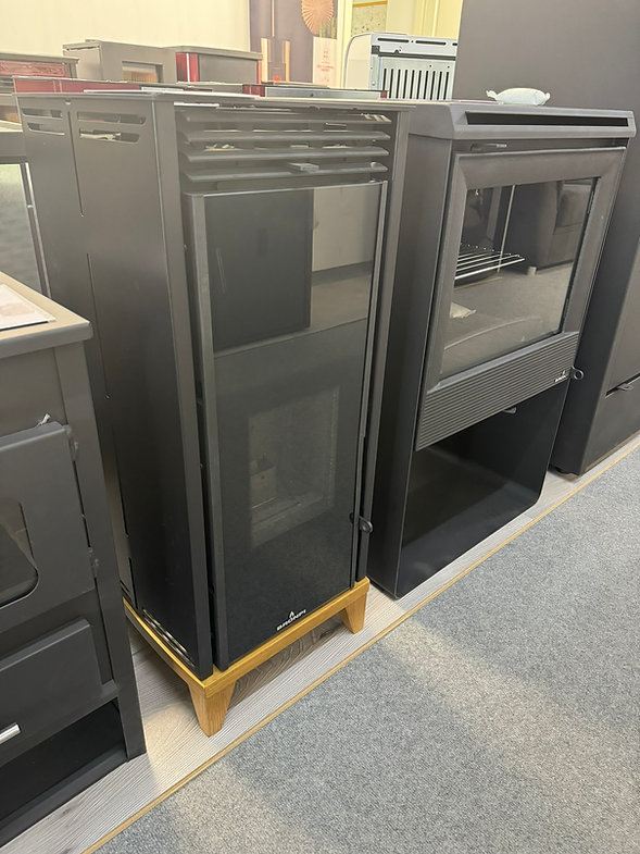 Granulinė krosnelė be elektros Bronpi FREE 6 V