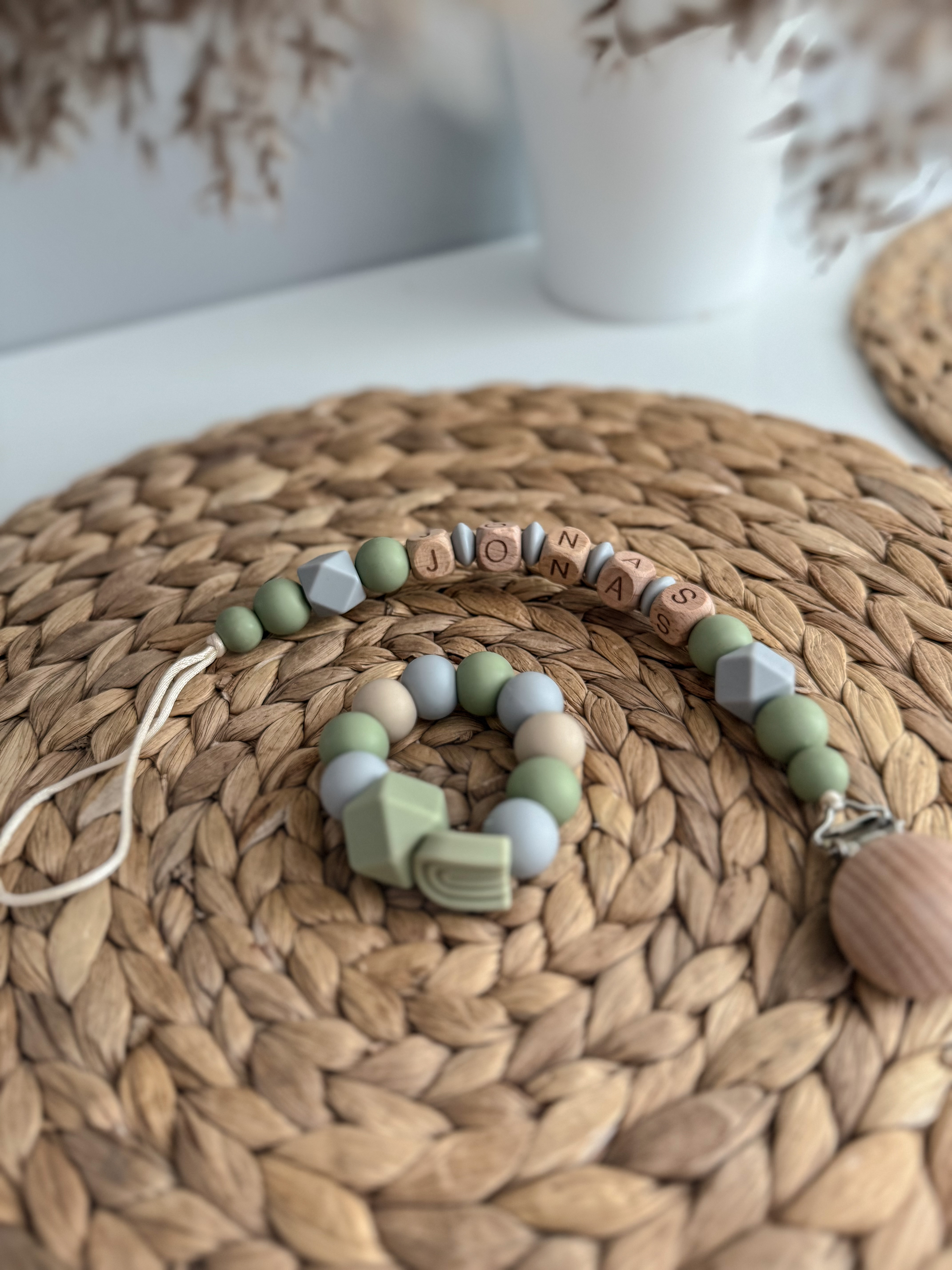 Rinkinys - čiulptuko laikiklis ir kramtukas