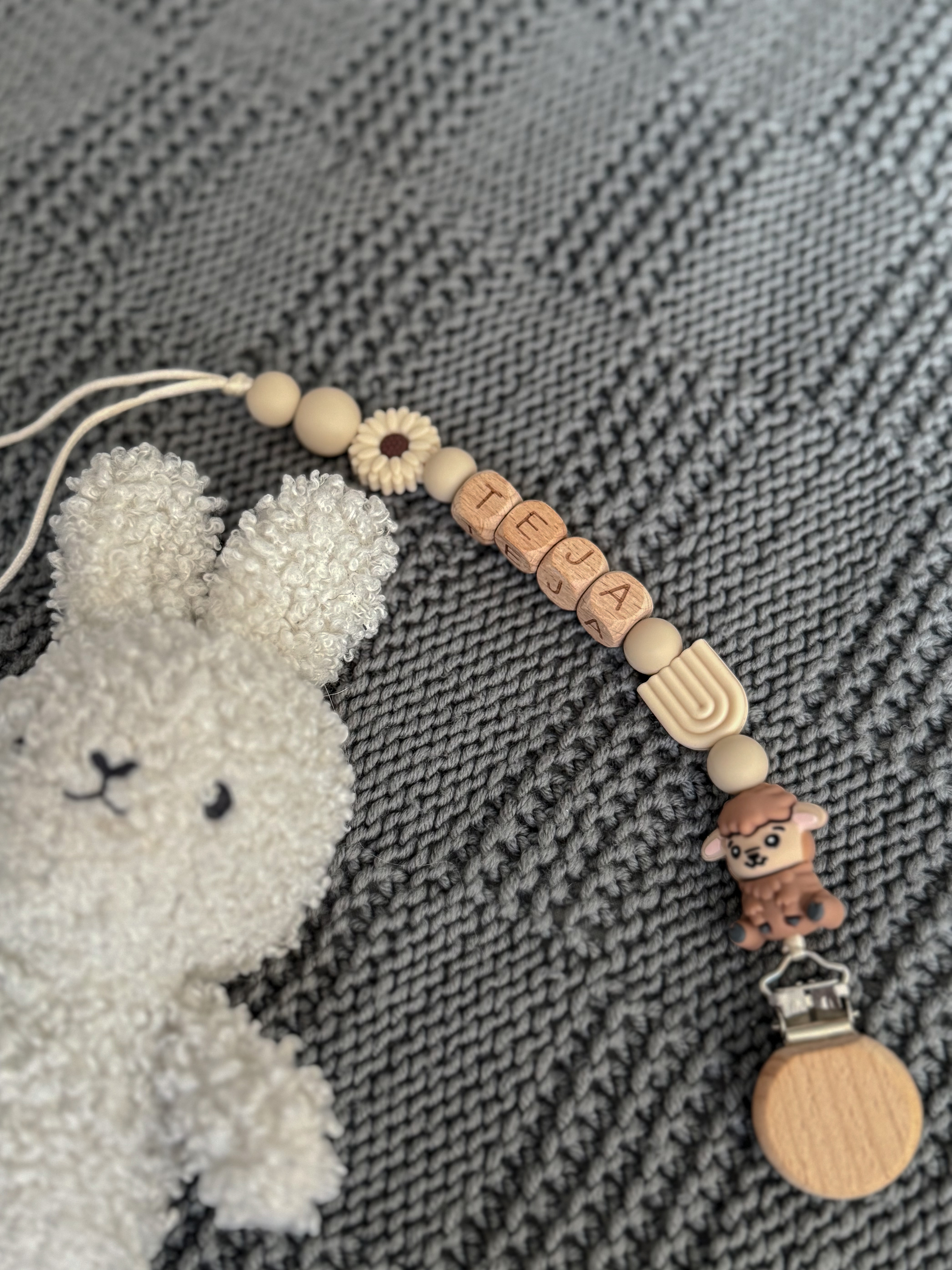 Čiulptuko laikiklis su vardu