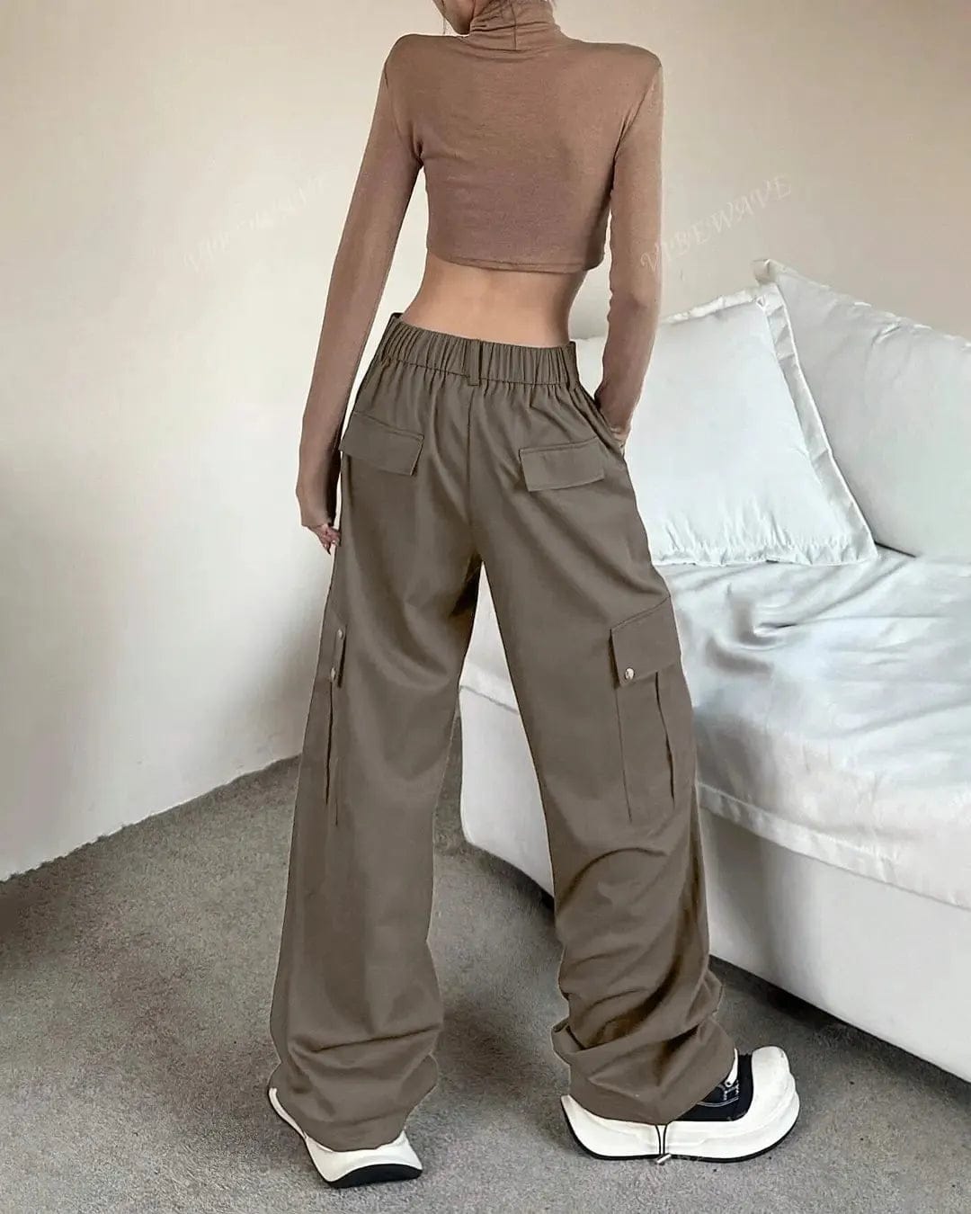 Women's Wide-Leg Cargo Pants