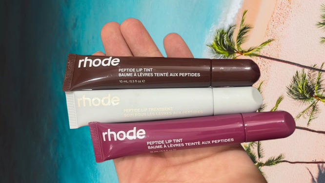 Baume à lèvres teinté aux peptides Rhode