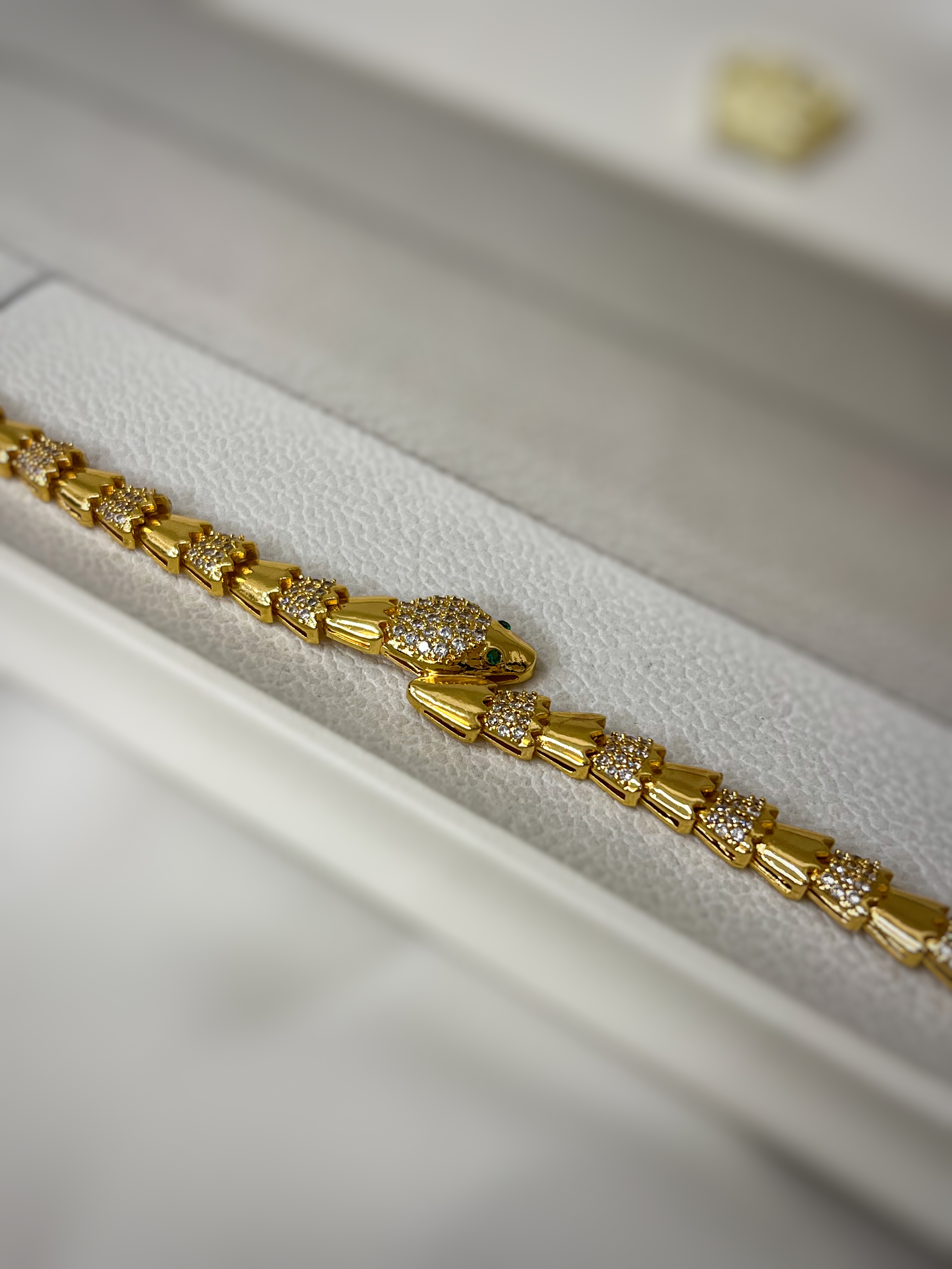 اسوارة bulgari