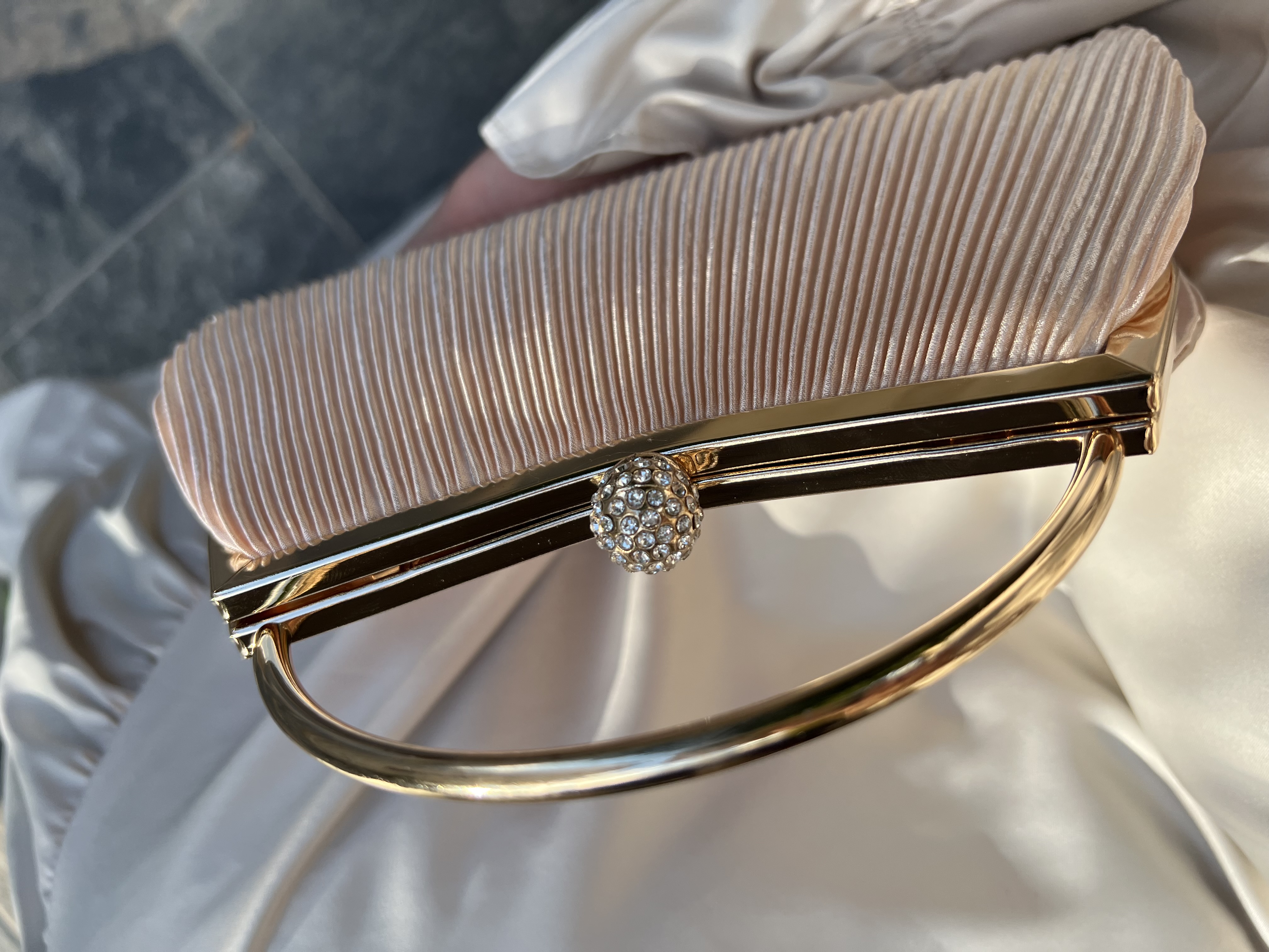 شنتة مناسبات لون nude