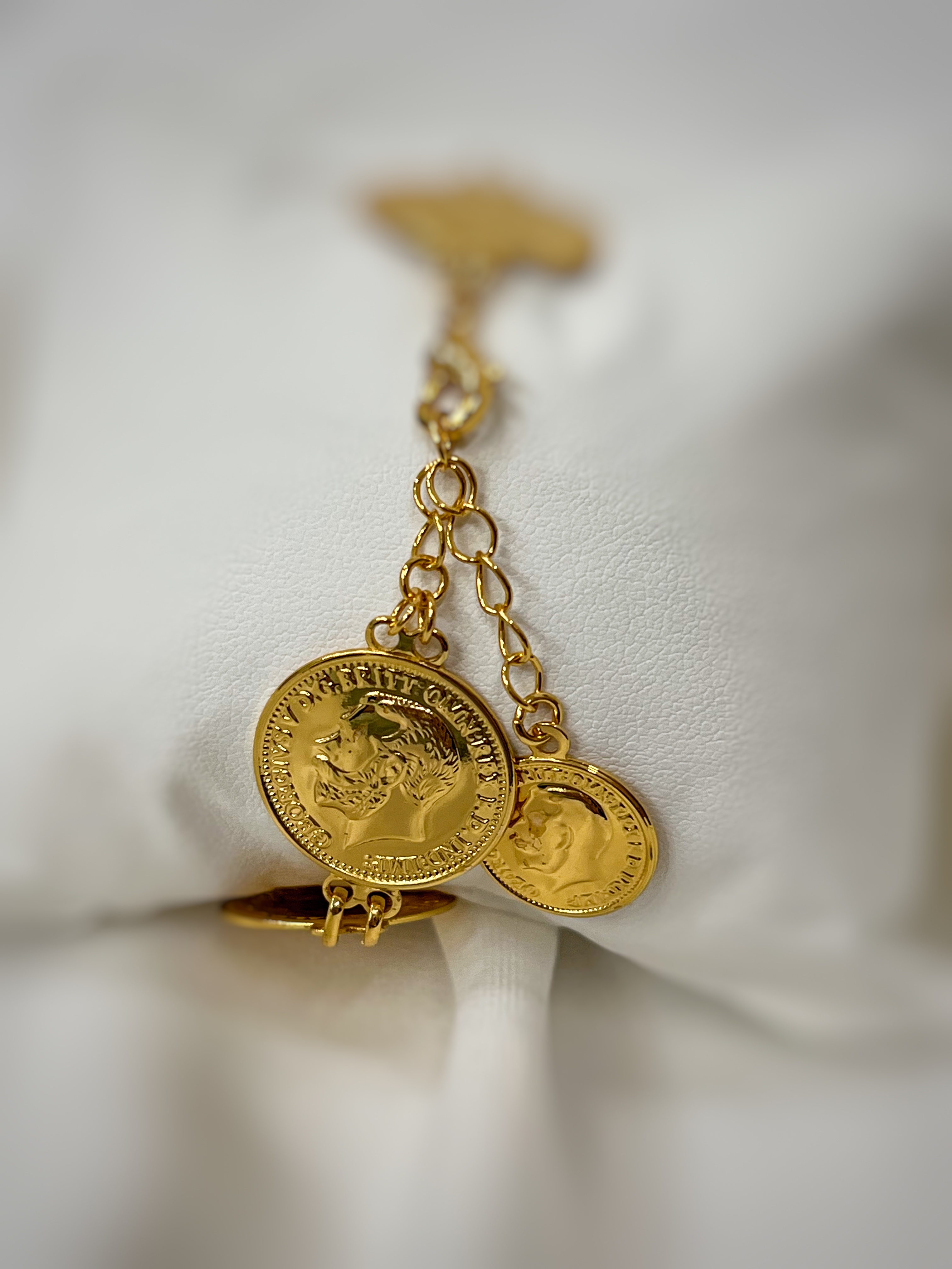 اسوارة ليرات