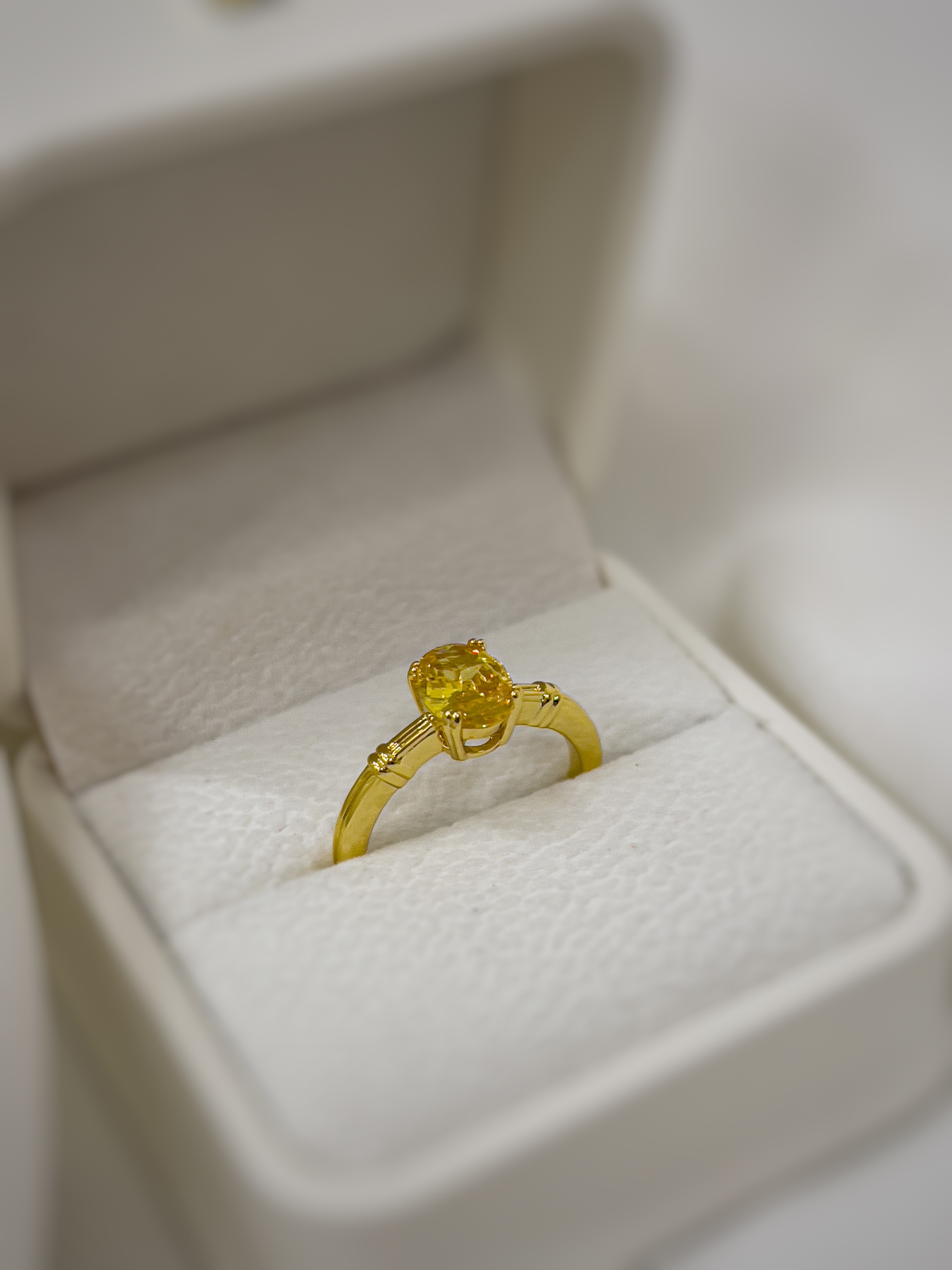 خاتم سوليتير اصفر