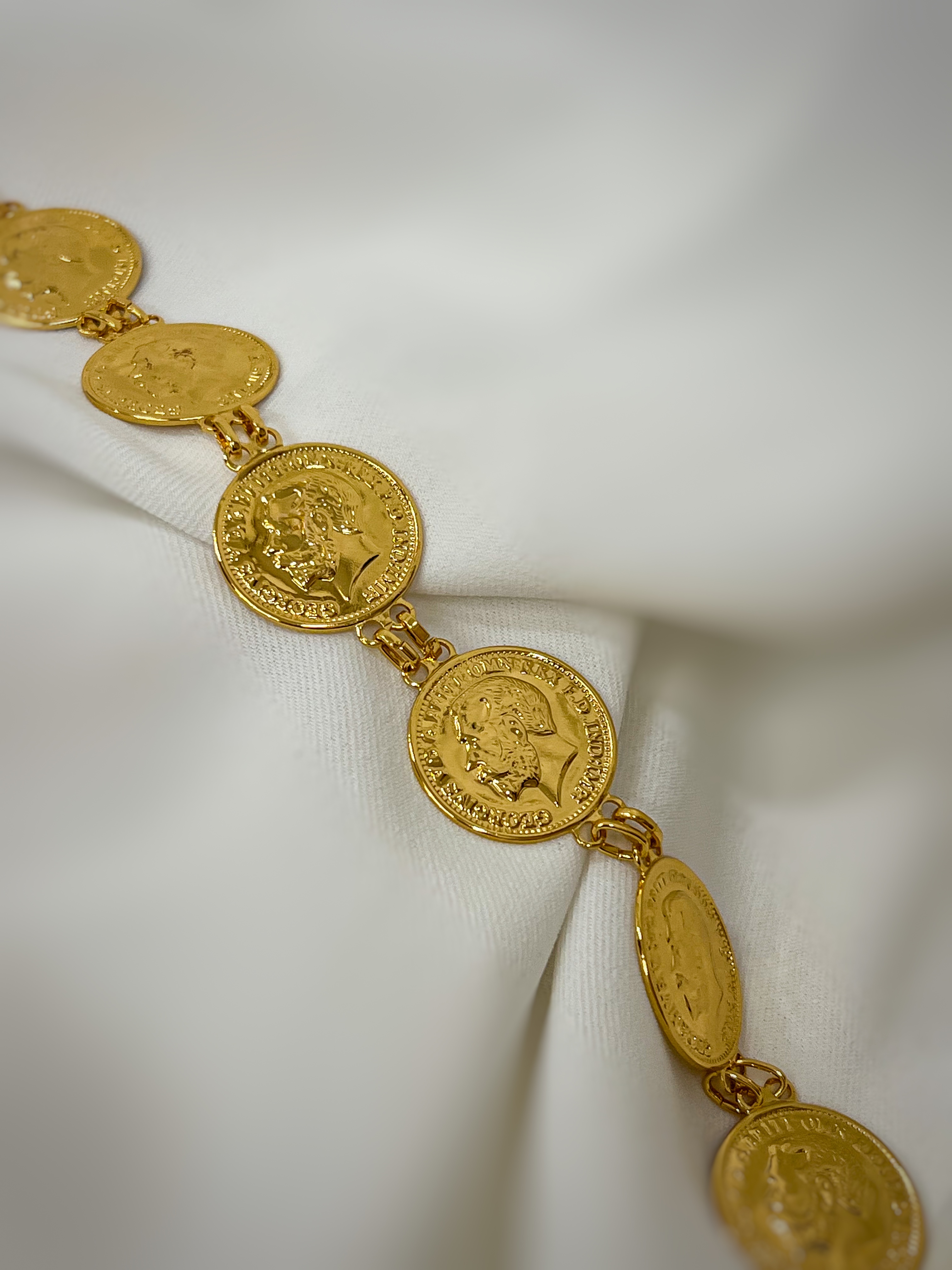 اسوارة ليرات