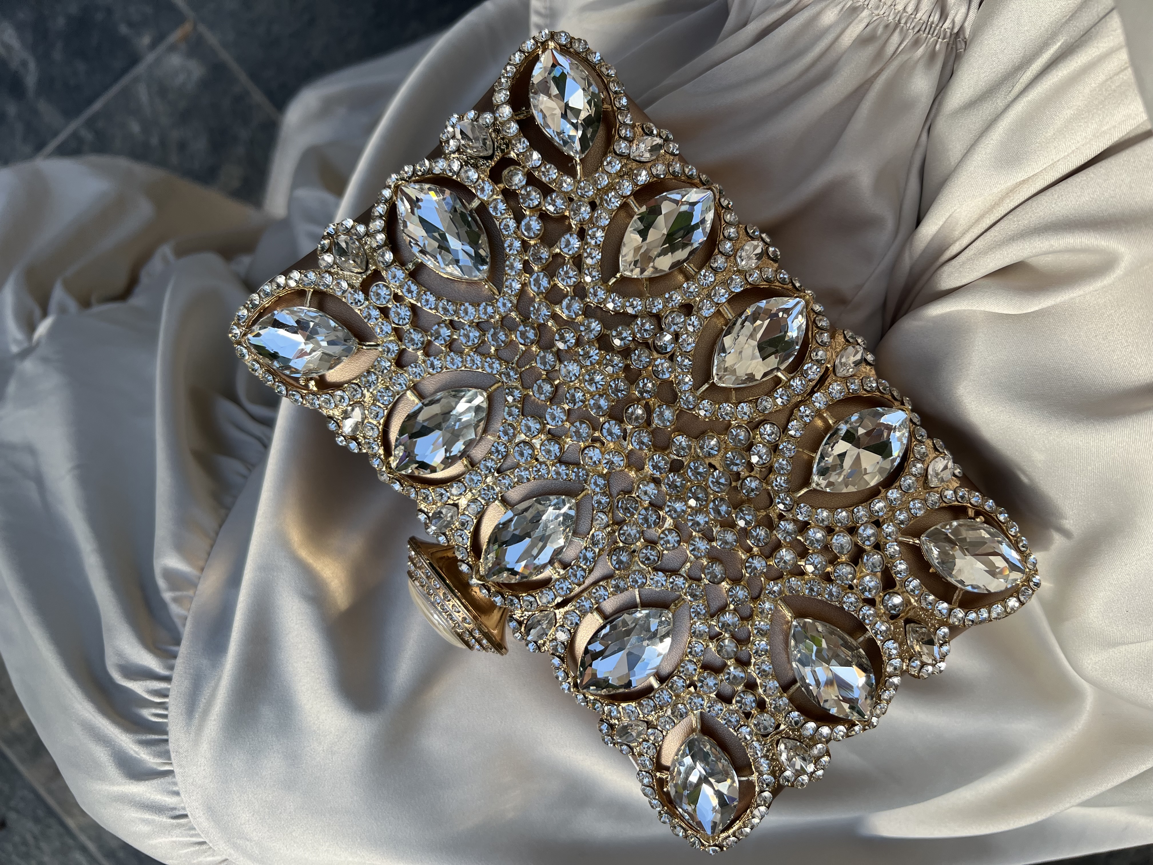 شنتة مناسبات دهبي