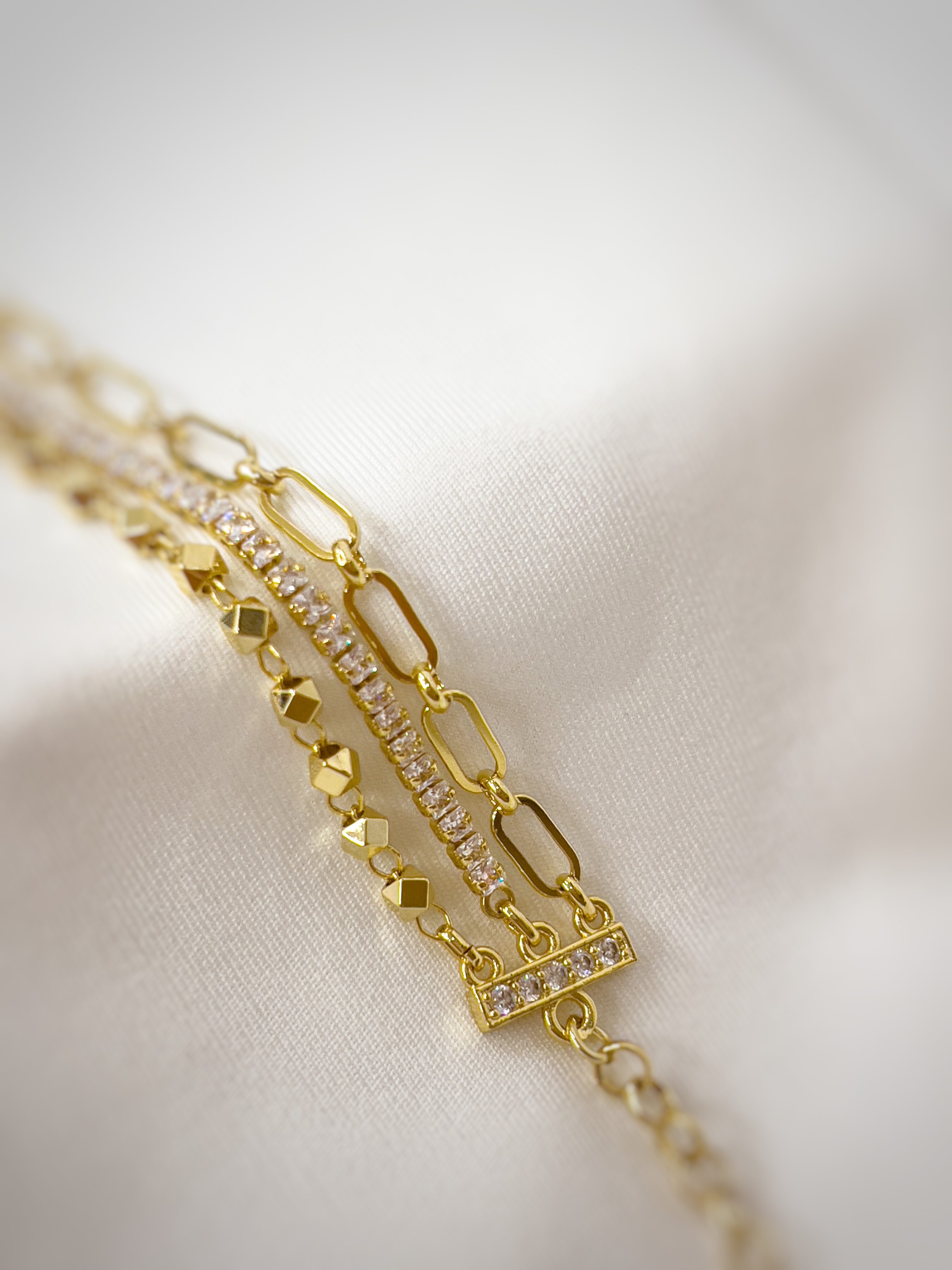 اسوارة 3 طبقات