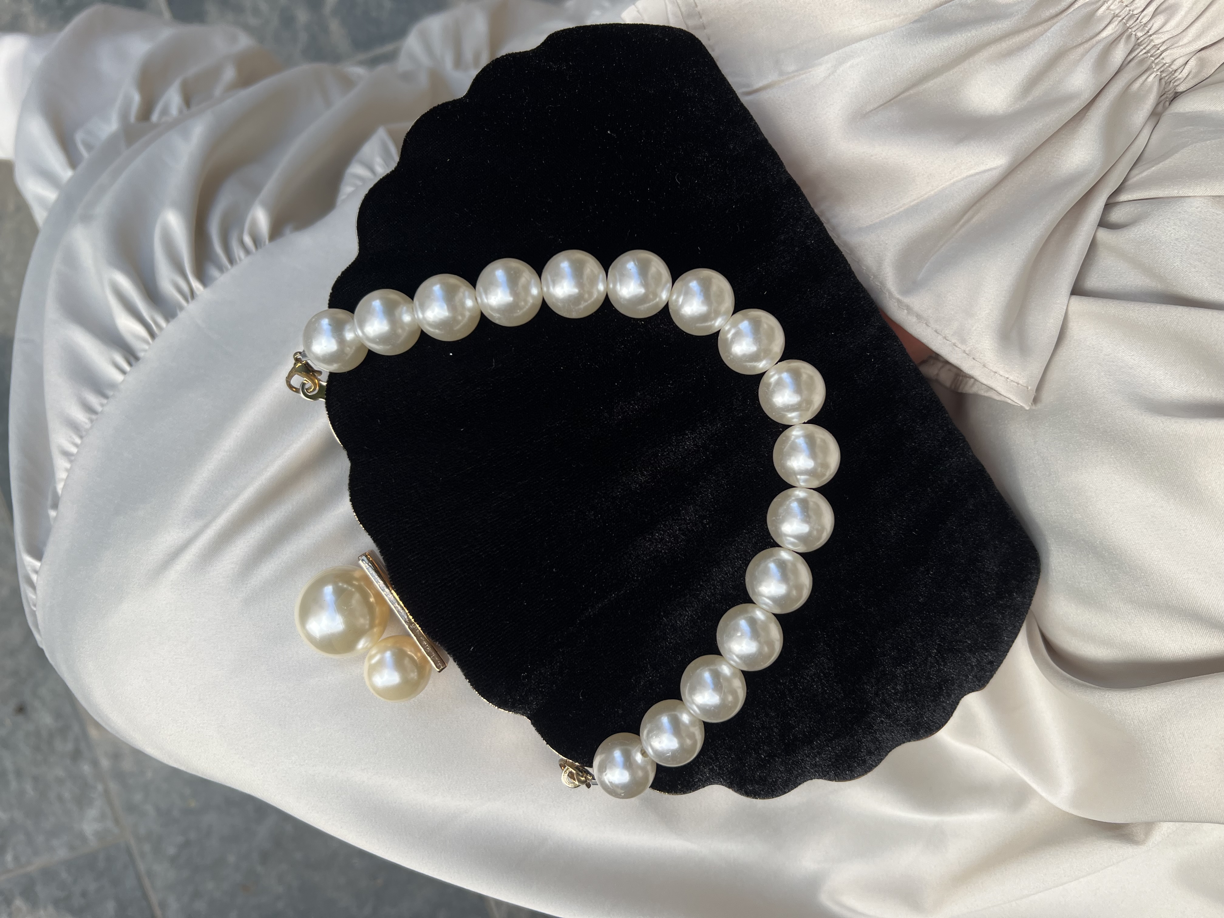 شنتة مناسبات اسود مخمل