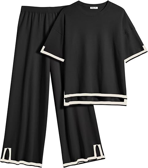 Black Relaxed Lounge Set