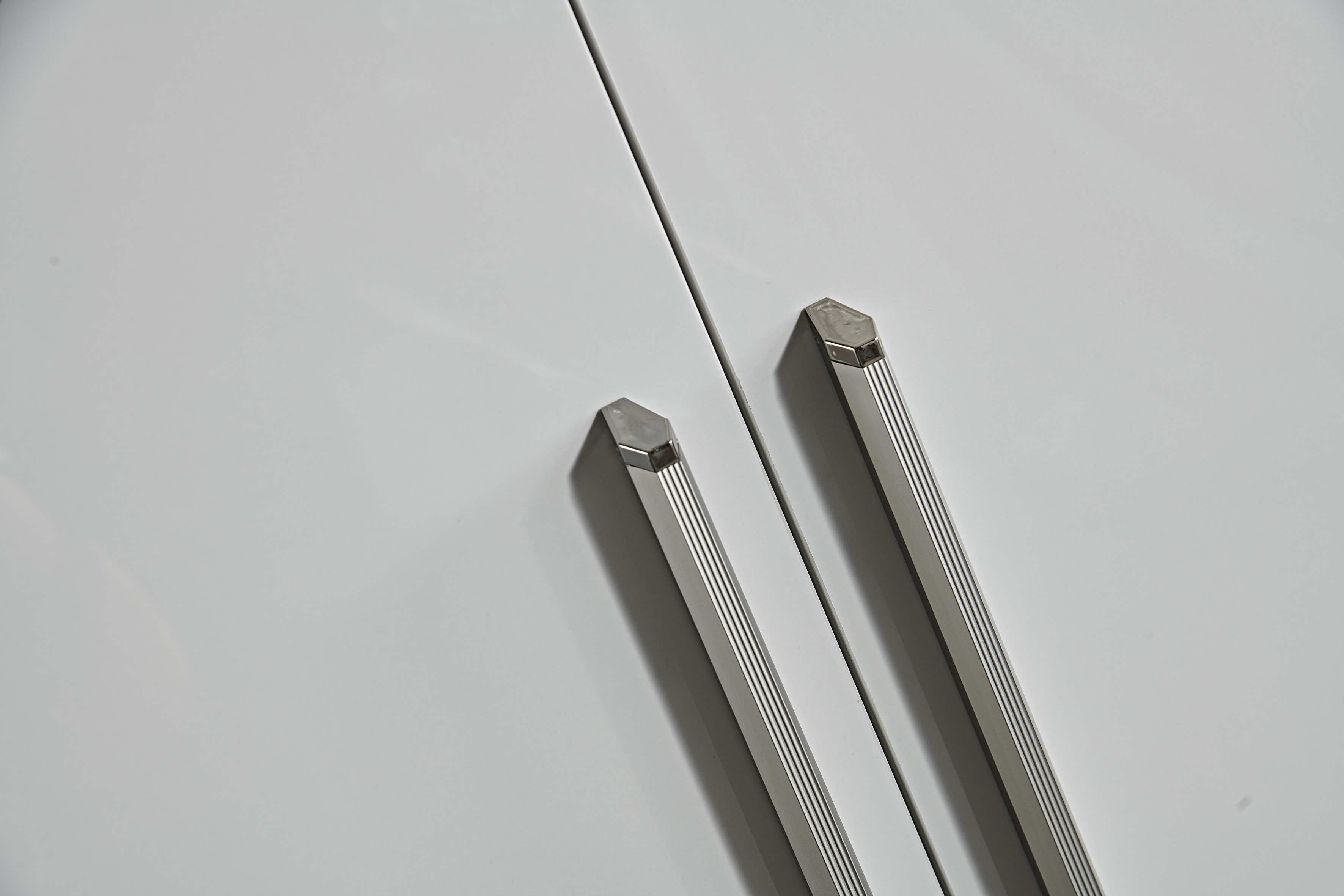 JE01#Four-door cabinet