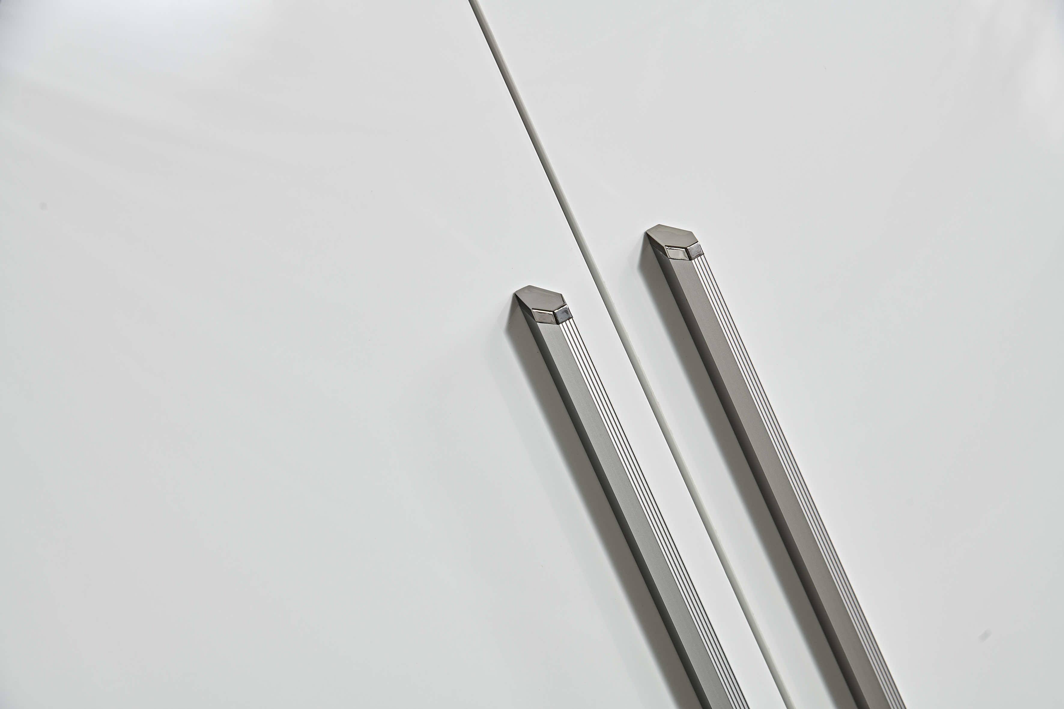 JF09# Three-door Cabinet