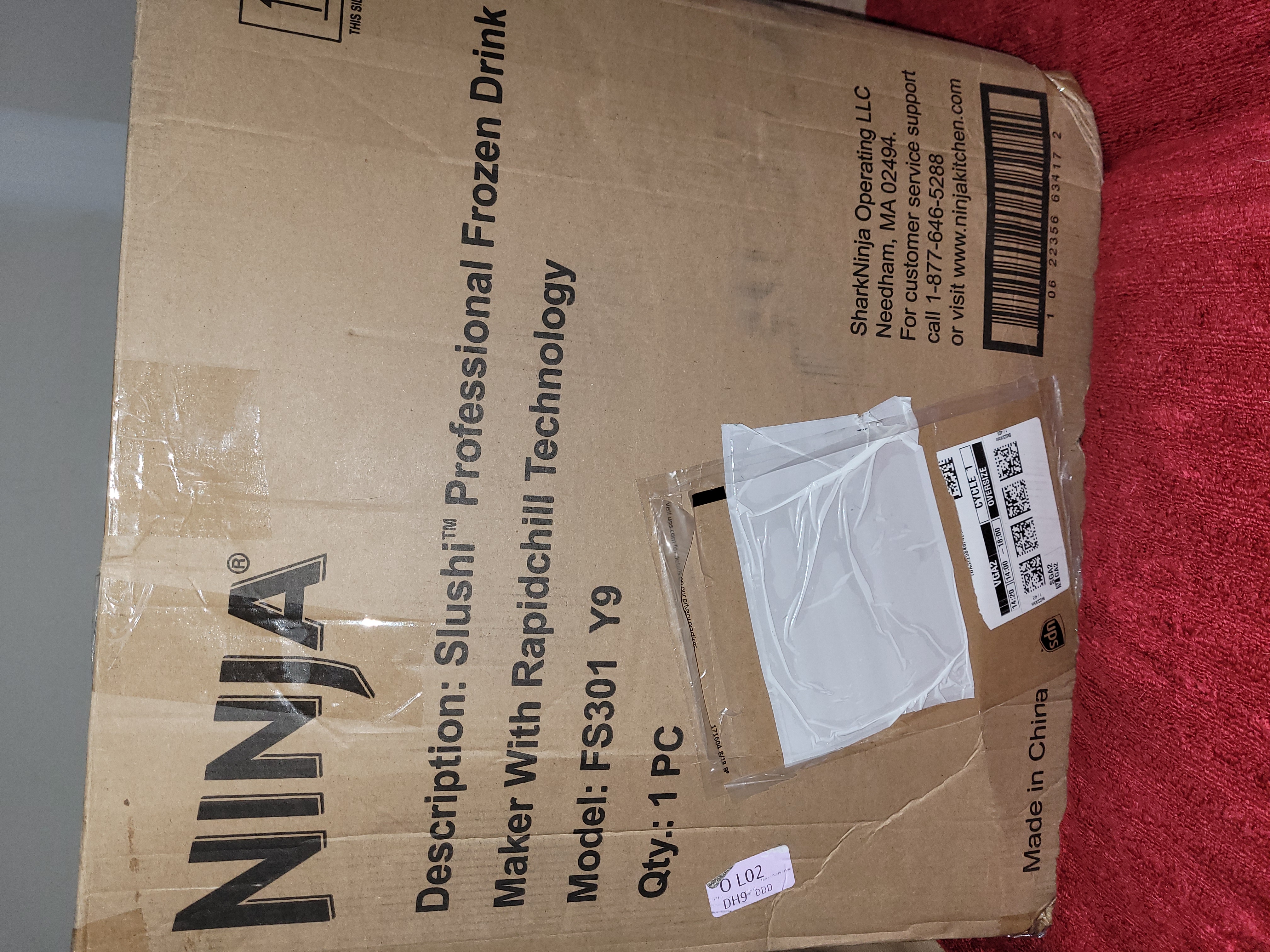 Ninja Slushi Professional Frozen Drink Maker