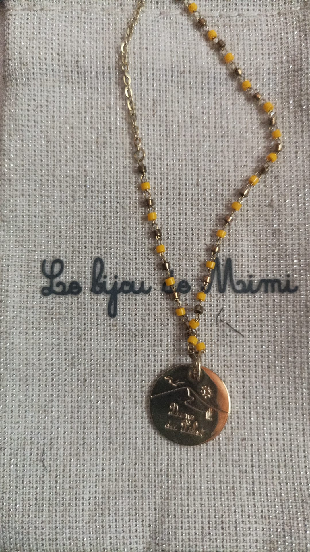 COLLIER CHAÎNE PERLES COLORÉES DORÉ SAFRAN