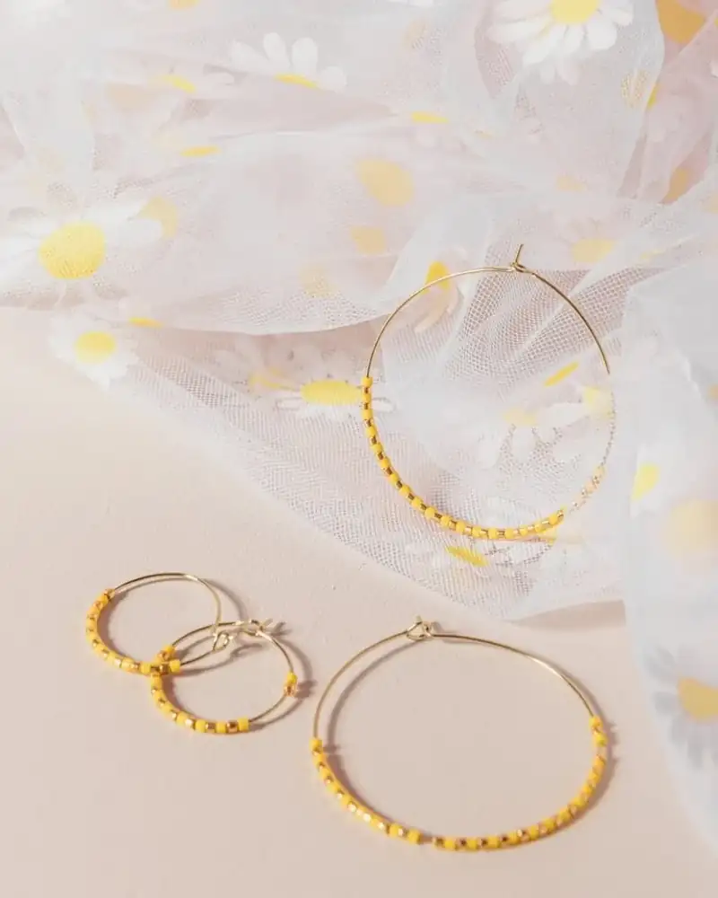 Boucles d’oreilles créoles 40 mm dorées - allure bohème assumée