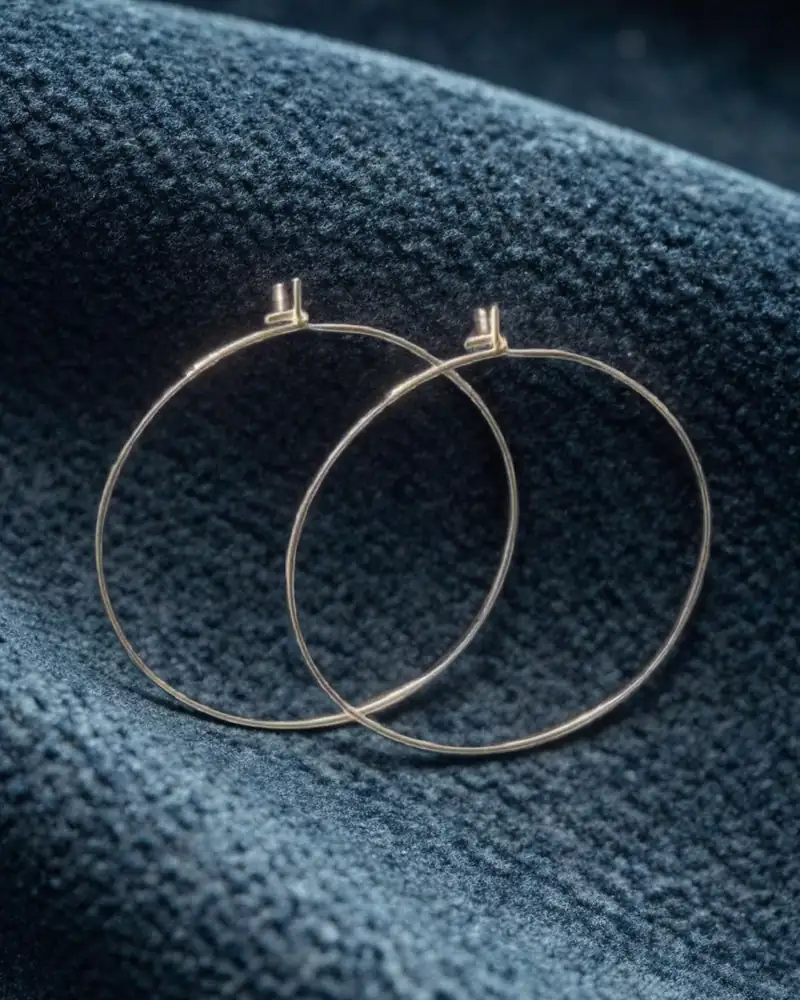 Boucles d’oreilles créoles 20 mm dorées - minimalistes et élégantes