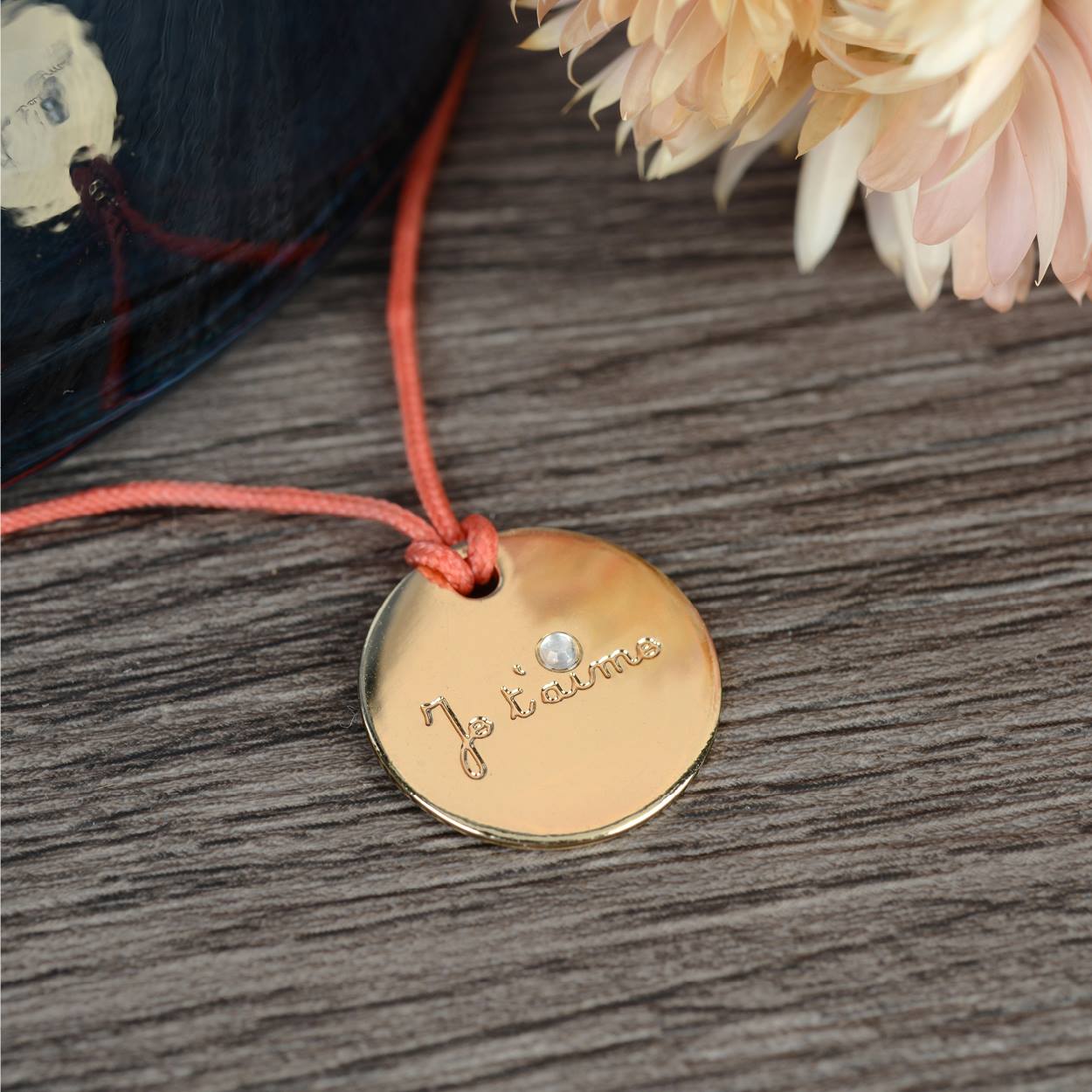 MÉDAILLE SYMBOLE DORÉ JE T’AIME