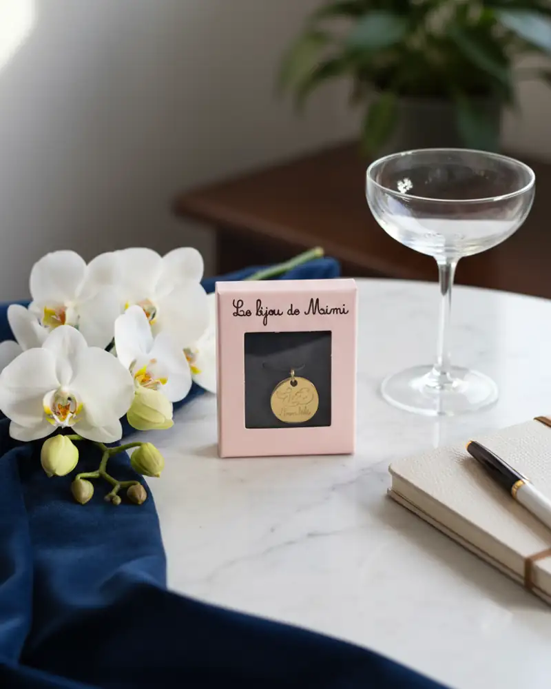 Collier Doré Médaille “Mon Bébé” – Création Française en Acier Inoxydable