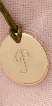 Médaille Initiale Dorée P — Les Bijoux de Mimi