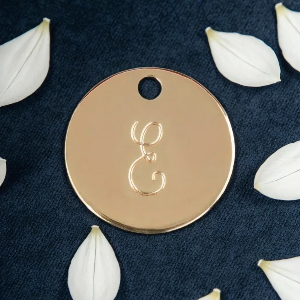 Kit Médaille Initiale Personnalisée + Cordon Doré - Cadeau Noël