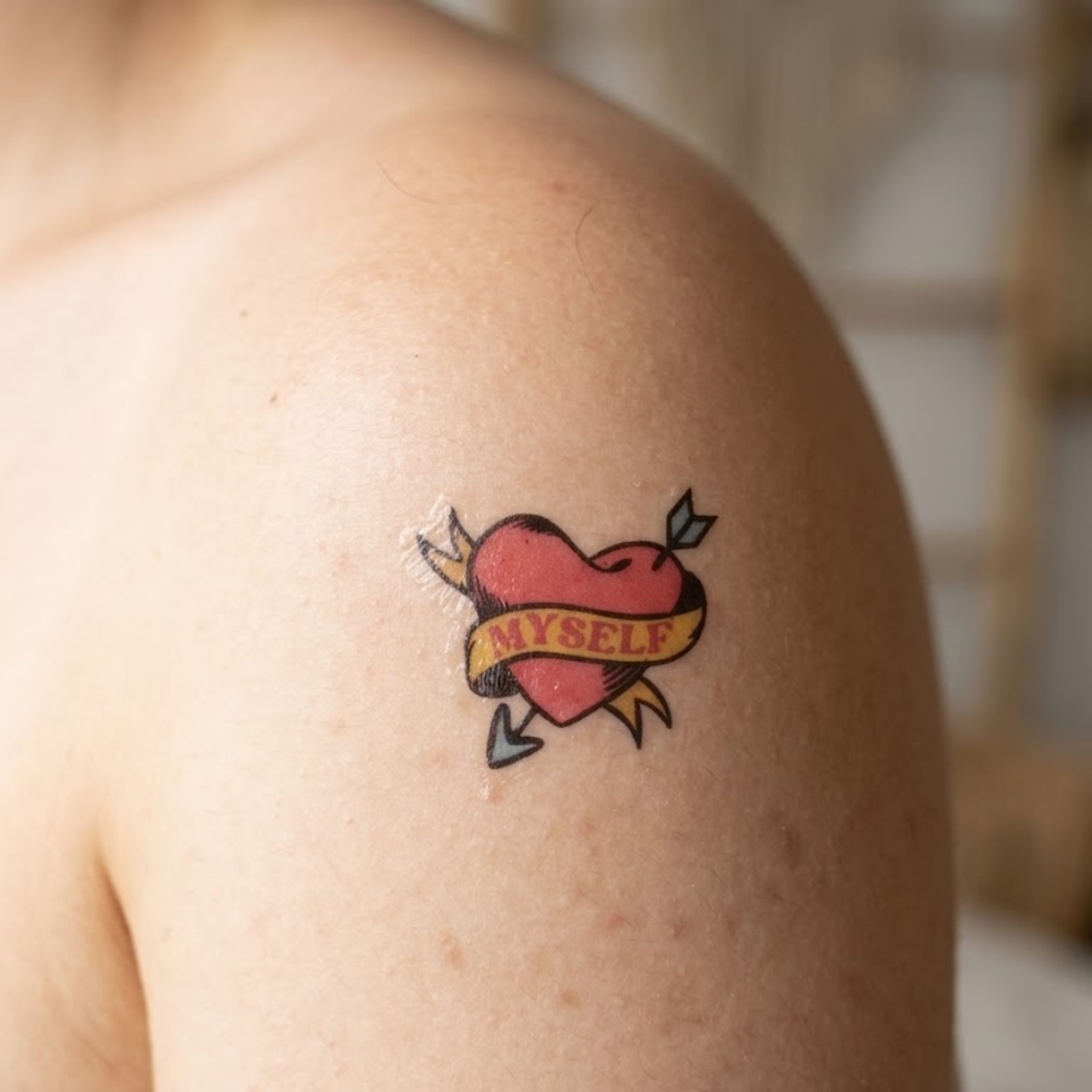 Tatouages féministes éphémères