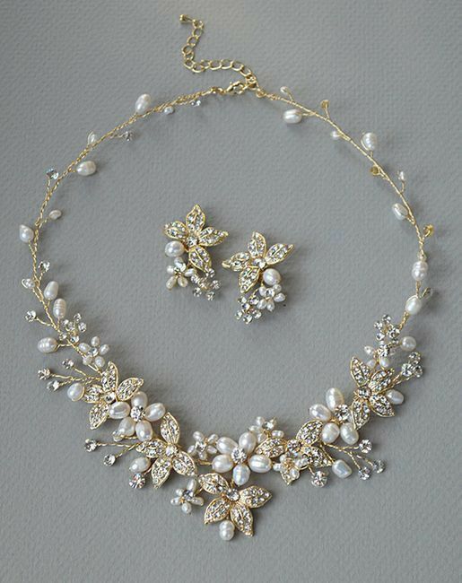 Floral Pearl Crystal Jewelry Set