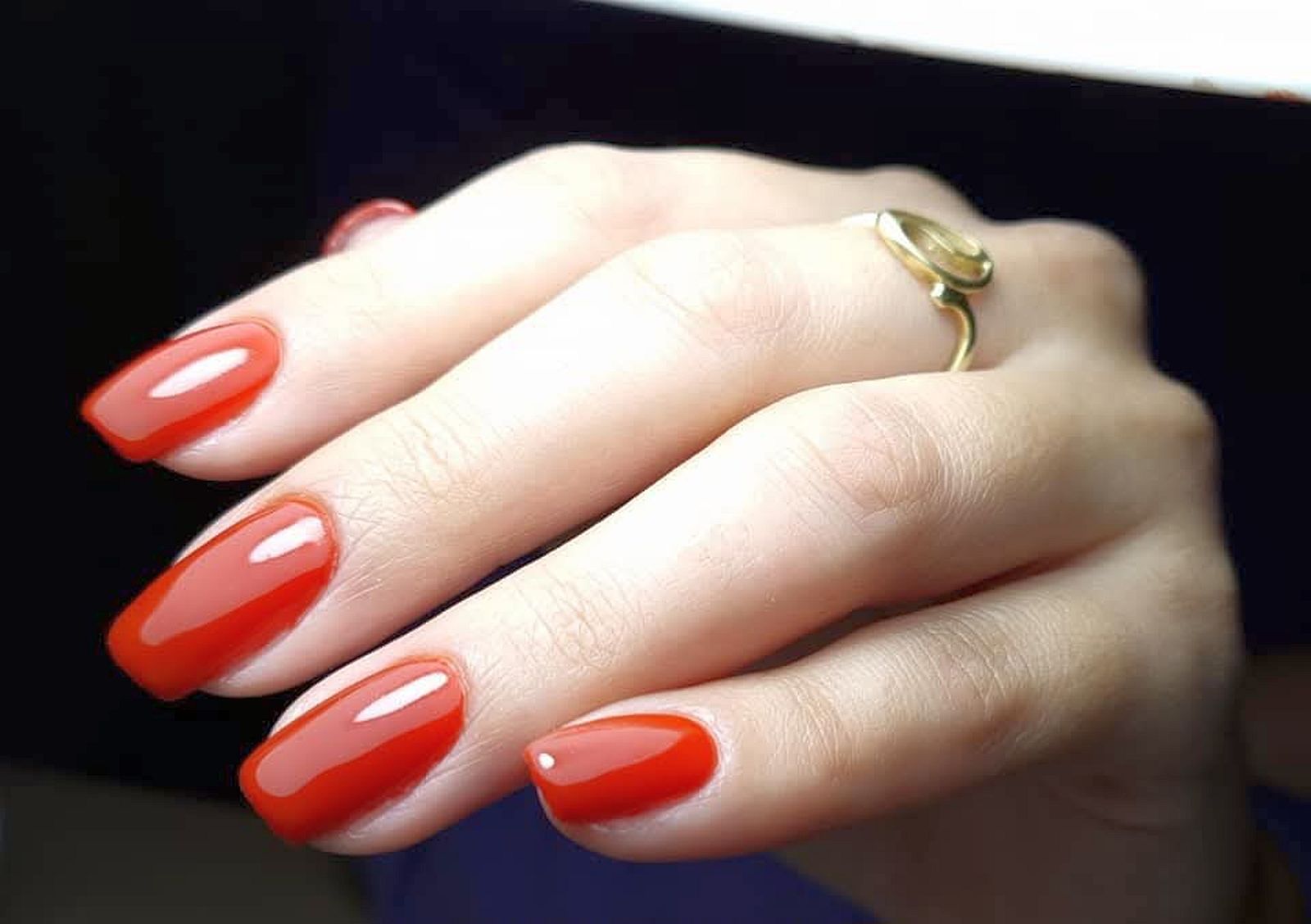  לק ג'ל ביוסקלפצ'ר ומניקור מקצועי