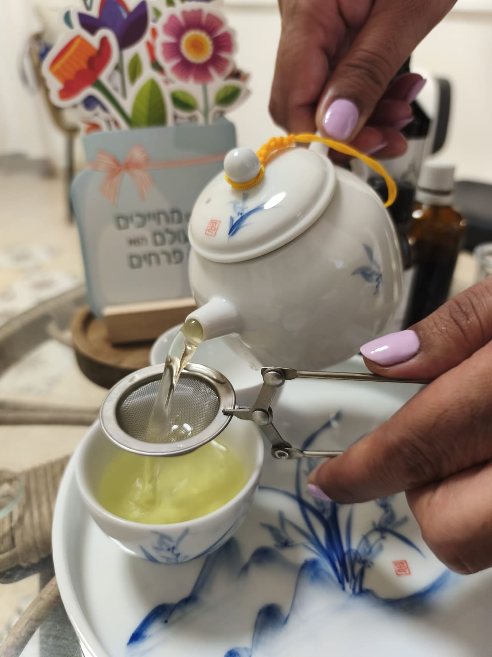 חבילת חוויה עוטפת ולק ג'ל