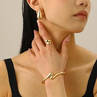 Modern Gold Jewelry Set
