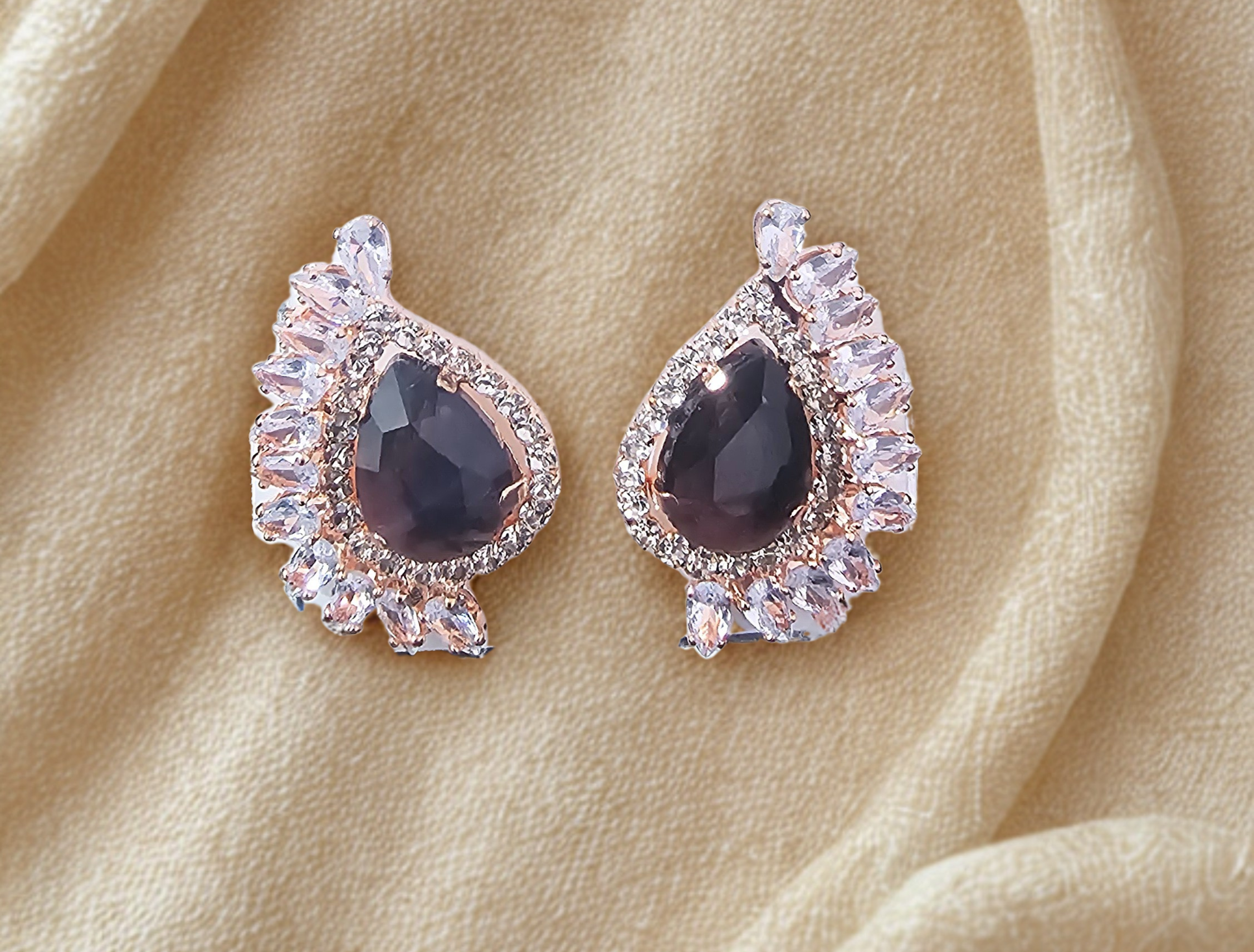 Elegant Crystal Stud Earring