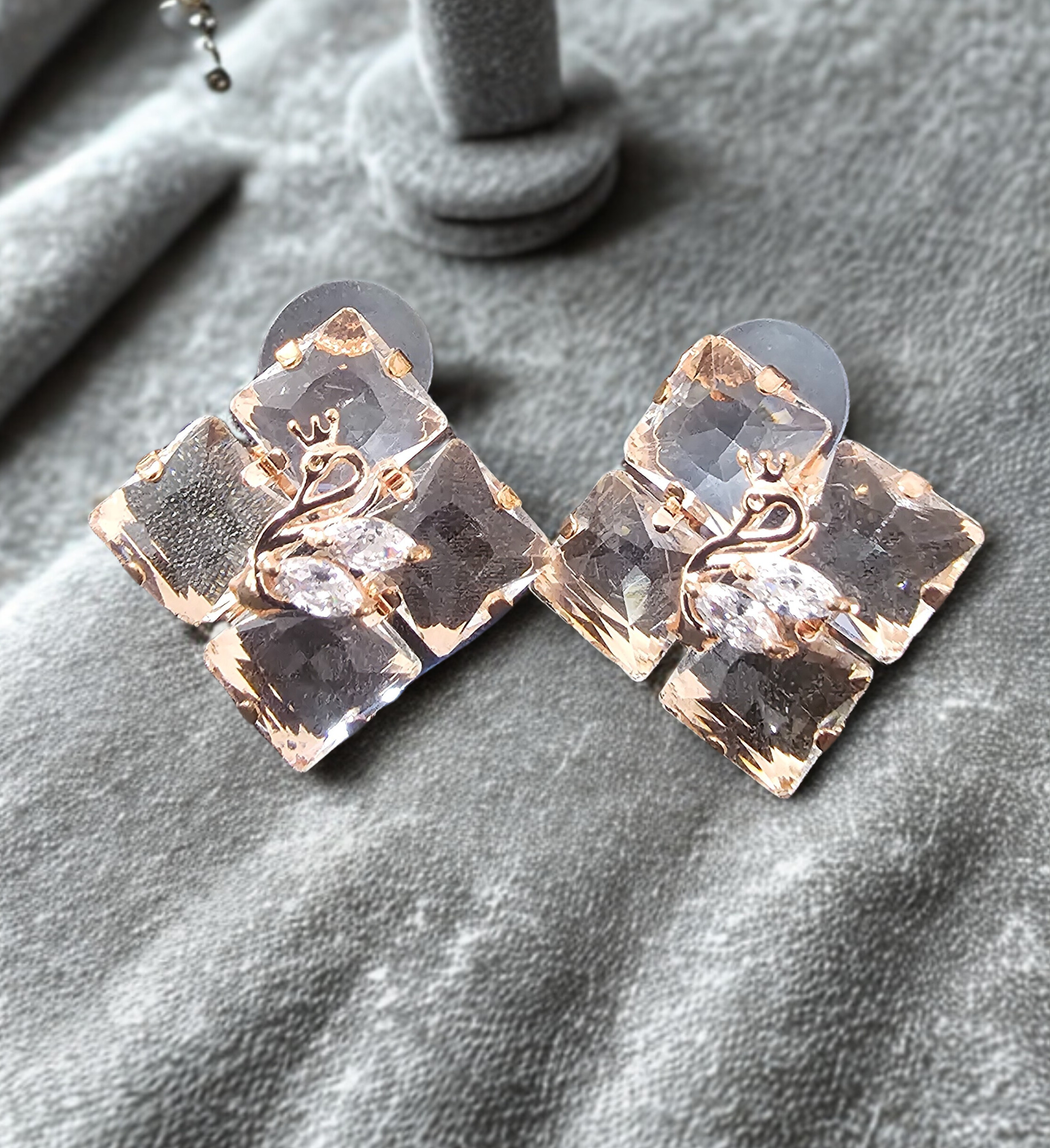 Elegant Swan Crystal Earrings