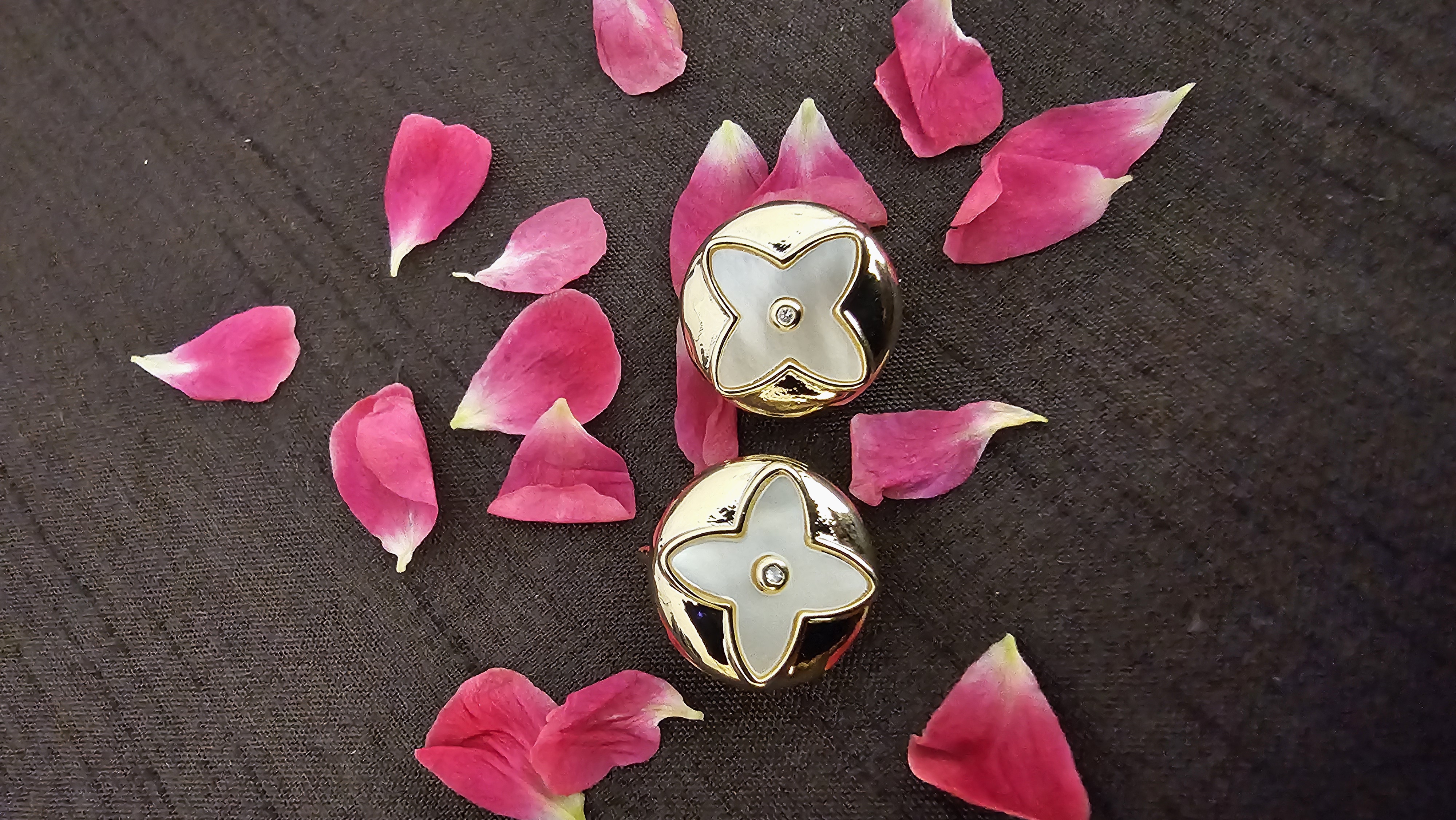 Luxury Flower Stud Earring