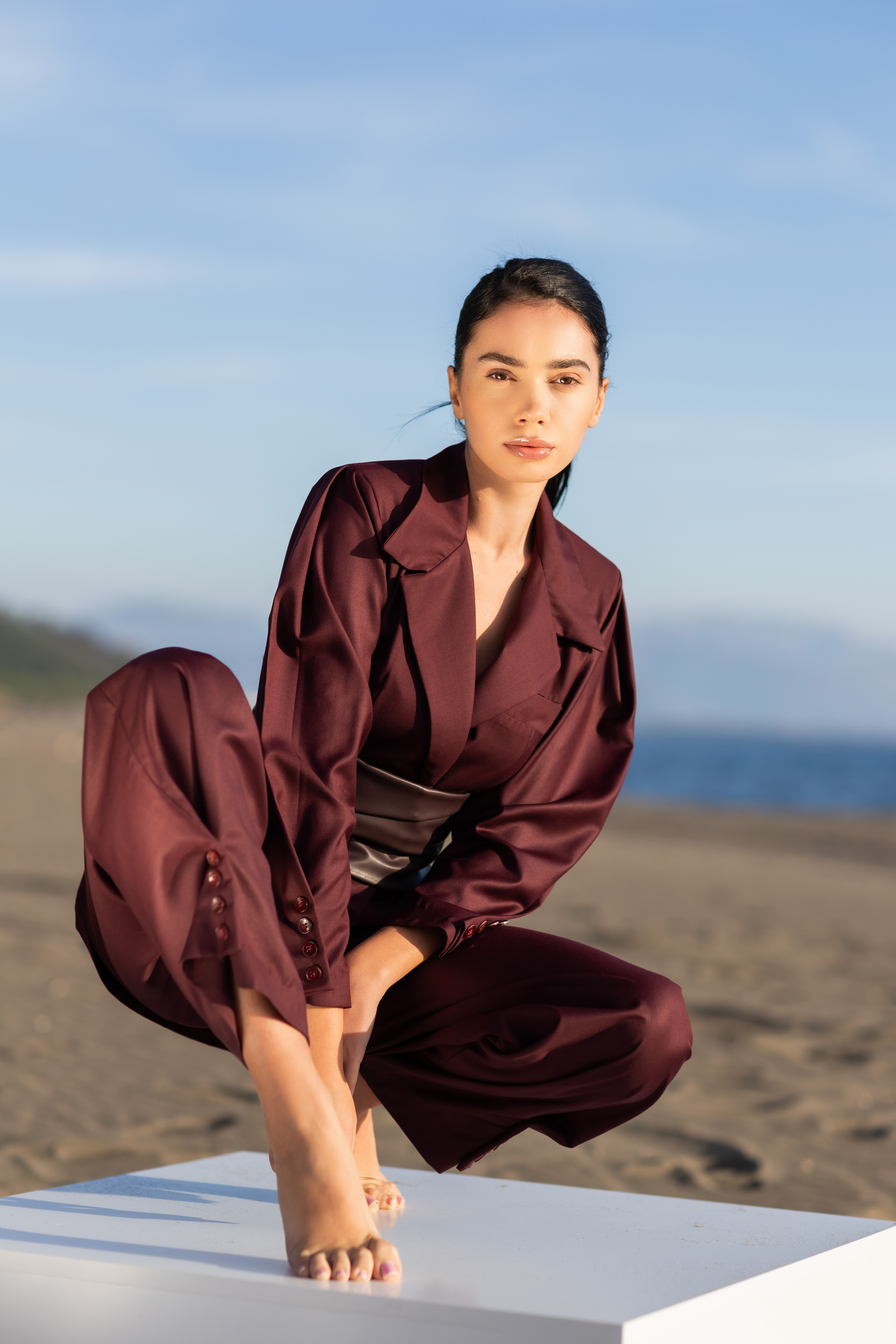 Bordeaux High-Waist Relaxed Trouser