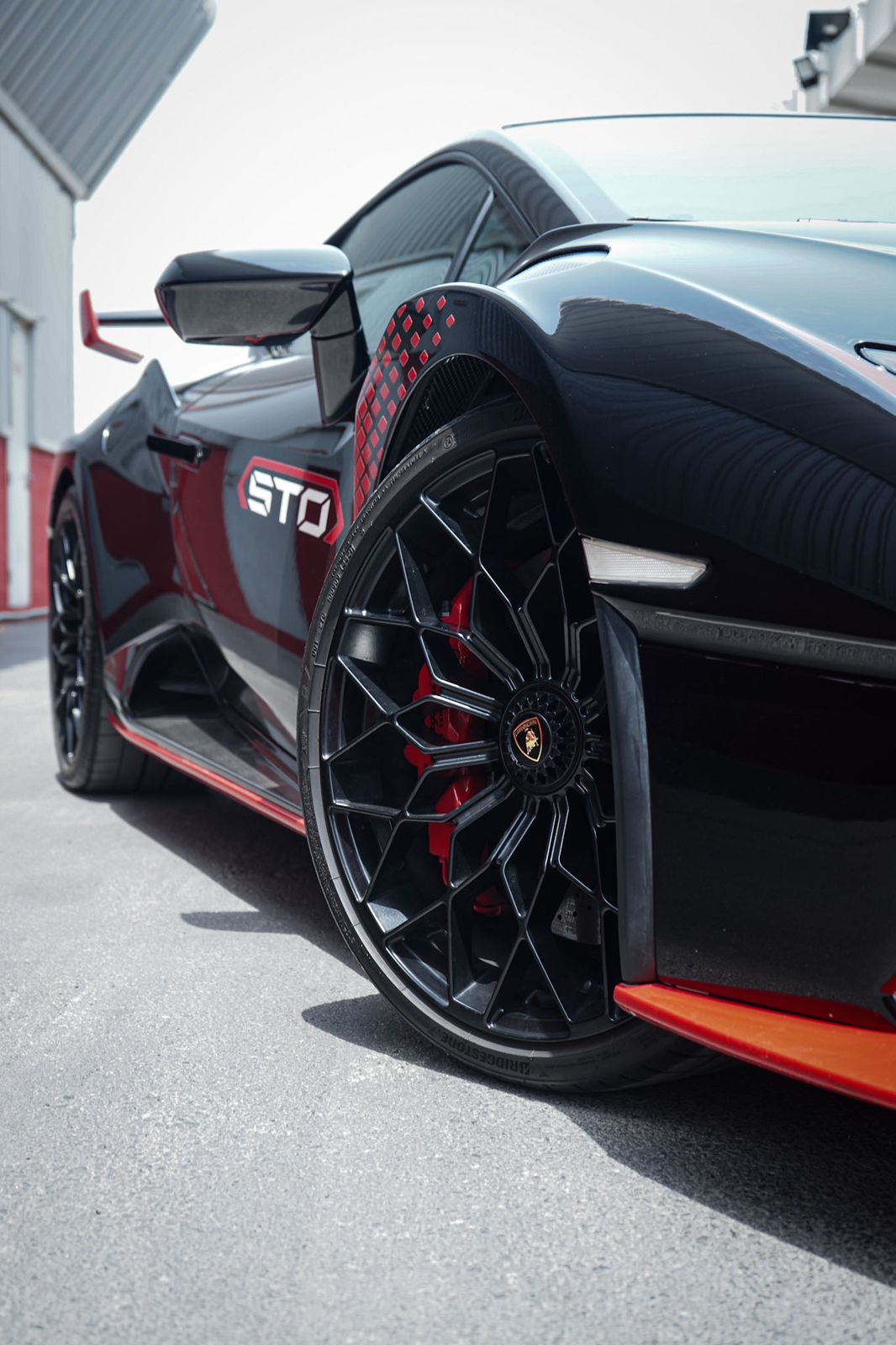 Lamborghini Huracán STO